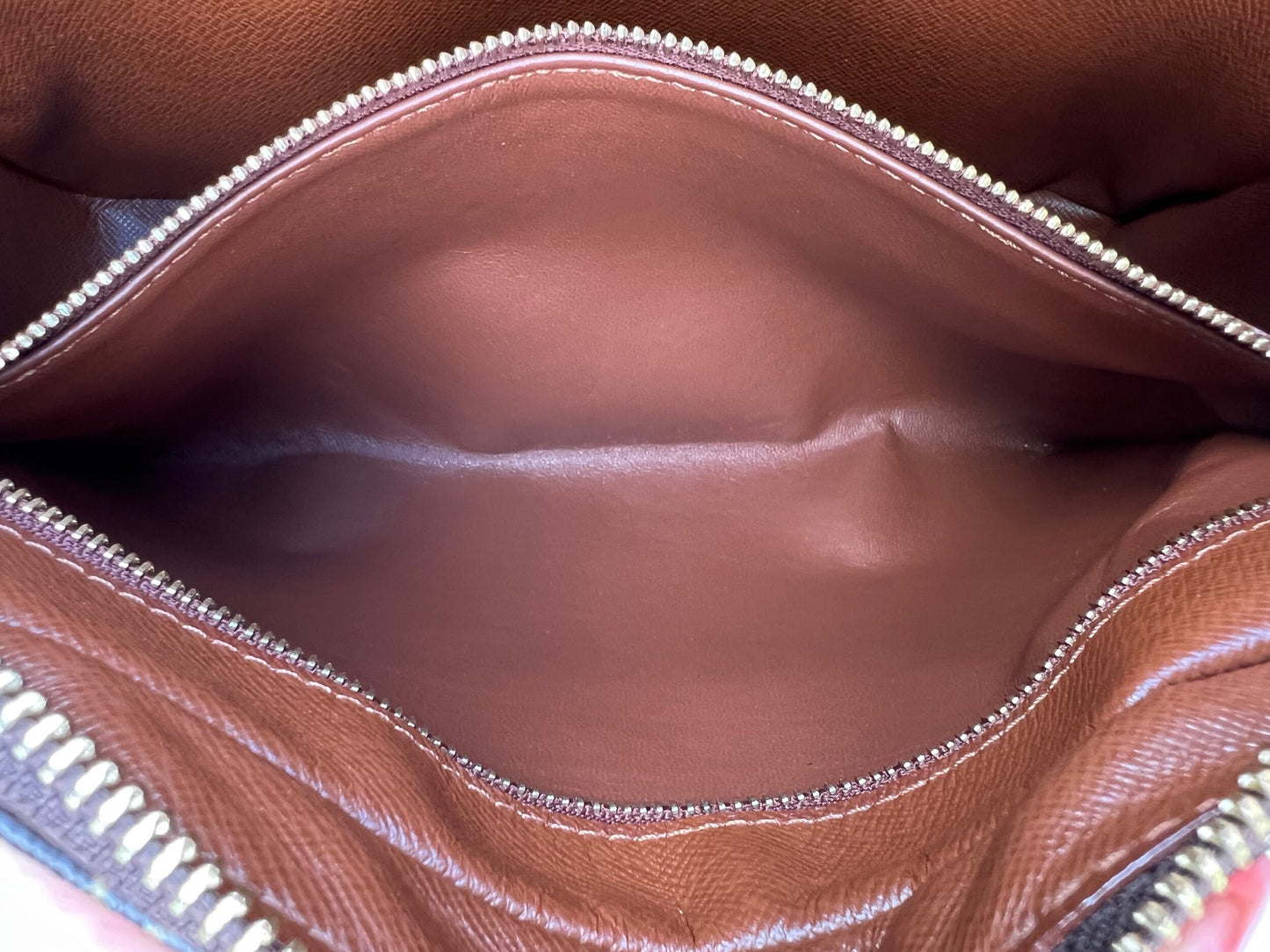 Authentic Preowned Louis Vuitton Trocadero 27 Bag