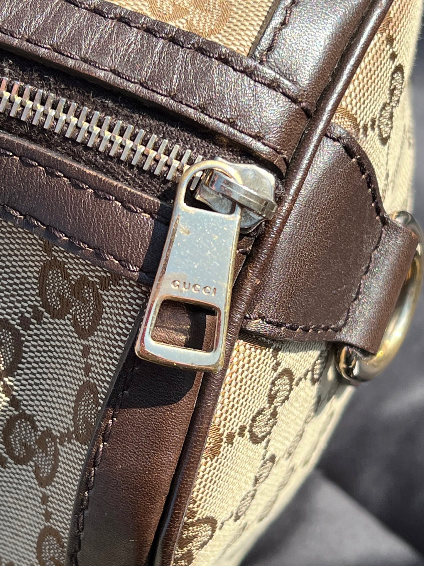 GG Vintage Web Medium Boston Dark Brown w/Strap