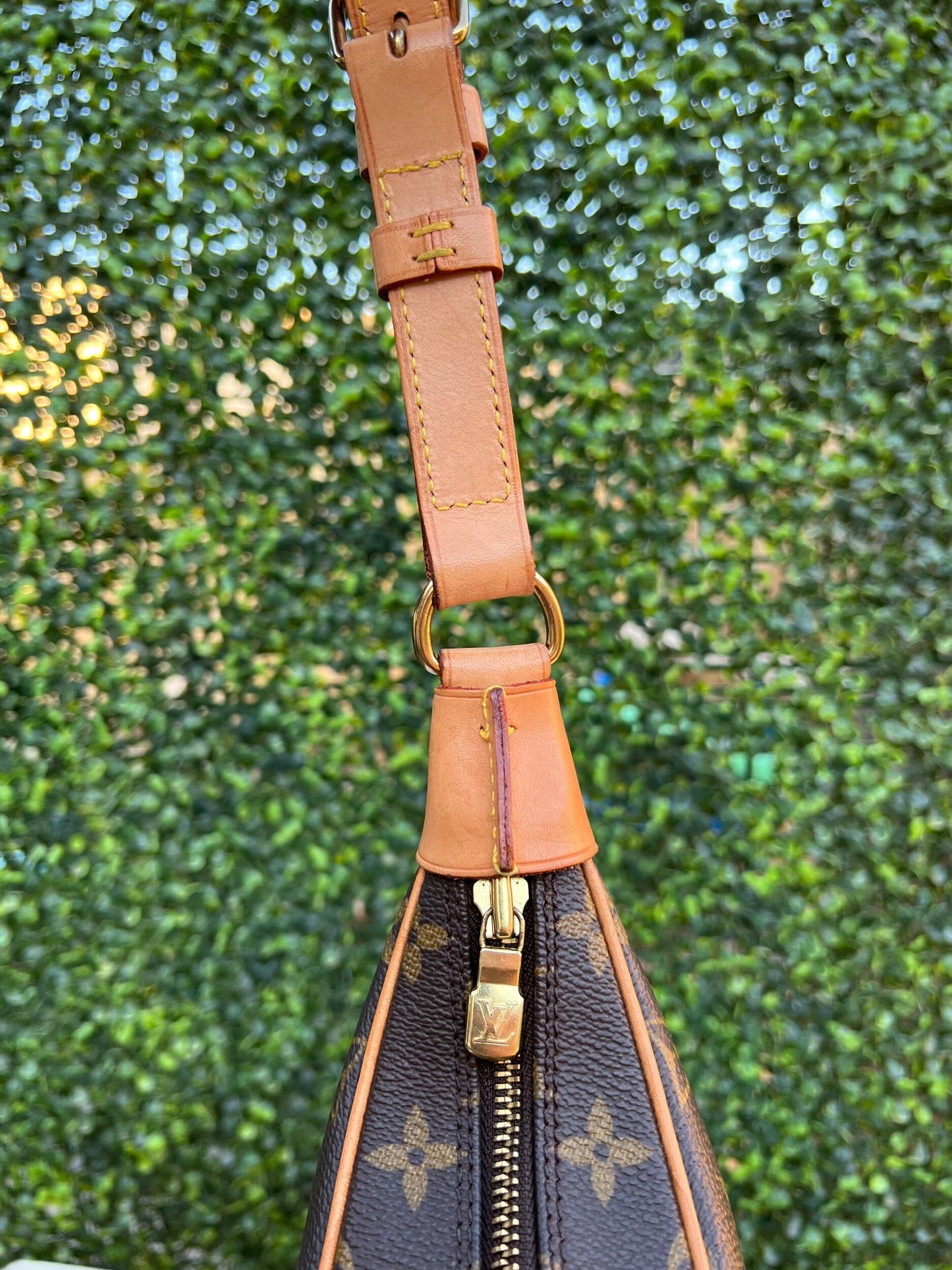 Boulogne 30 Monogram Shoulder Bag