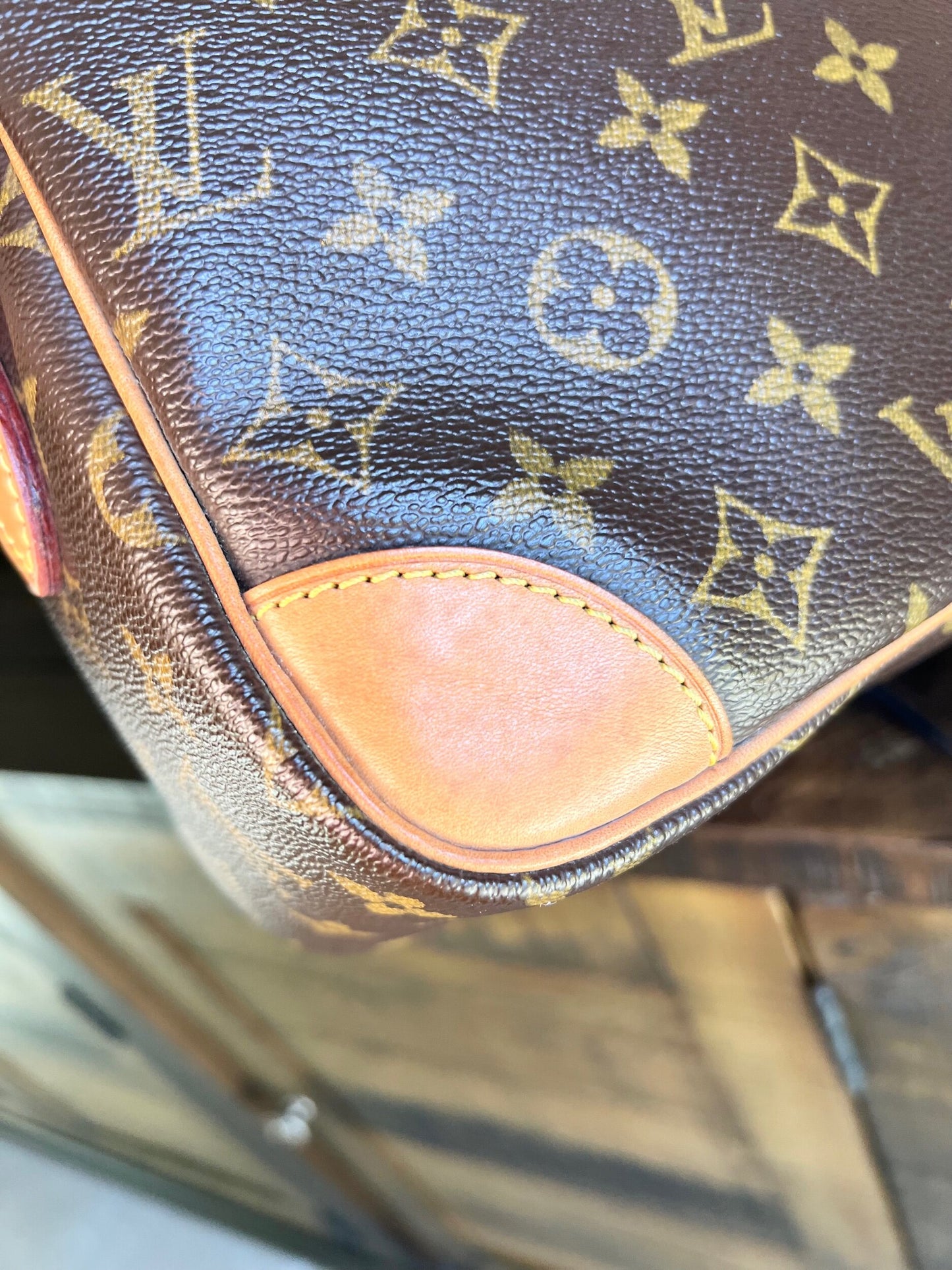 Nile Crossbody Bag Monogram Canvas