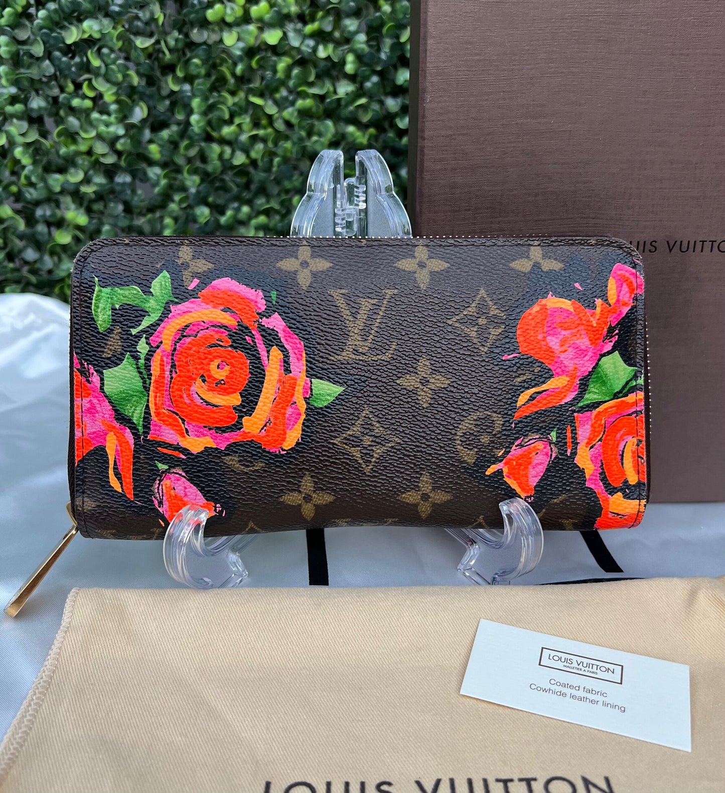 Authentic Preowned Louis Vuitton Limited Edition Stephen Sprouse Roses Zippy Wallet