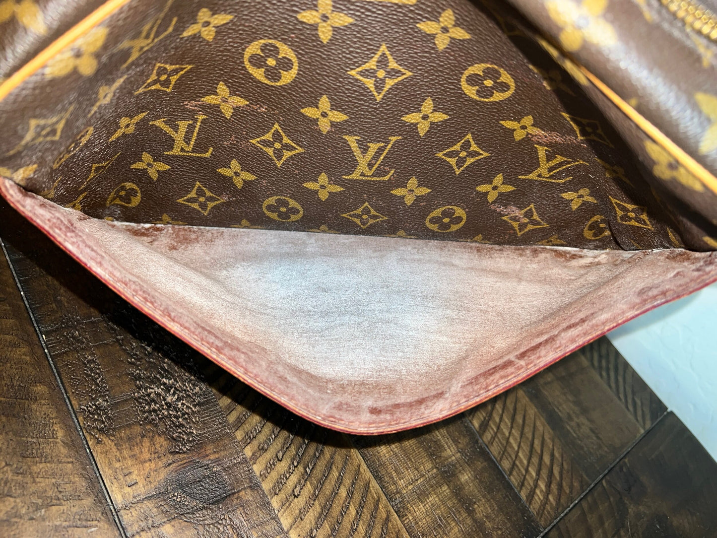 Compiegne 28 Monogram Clutch