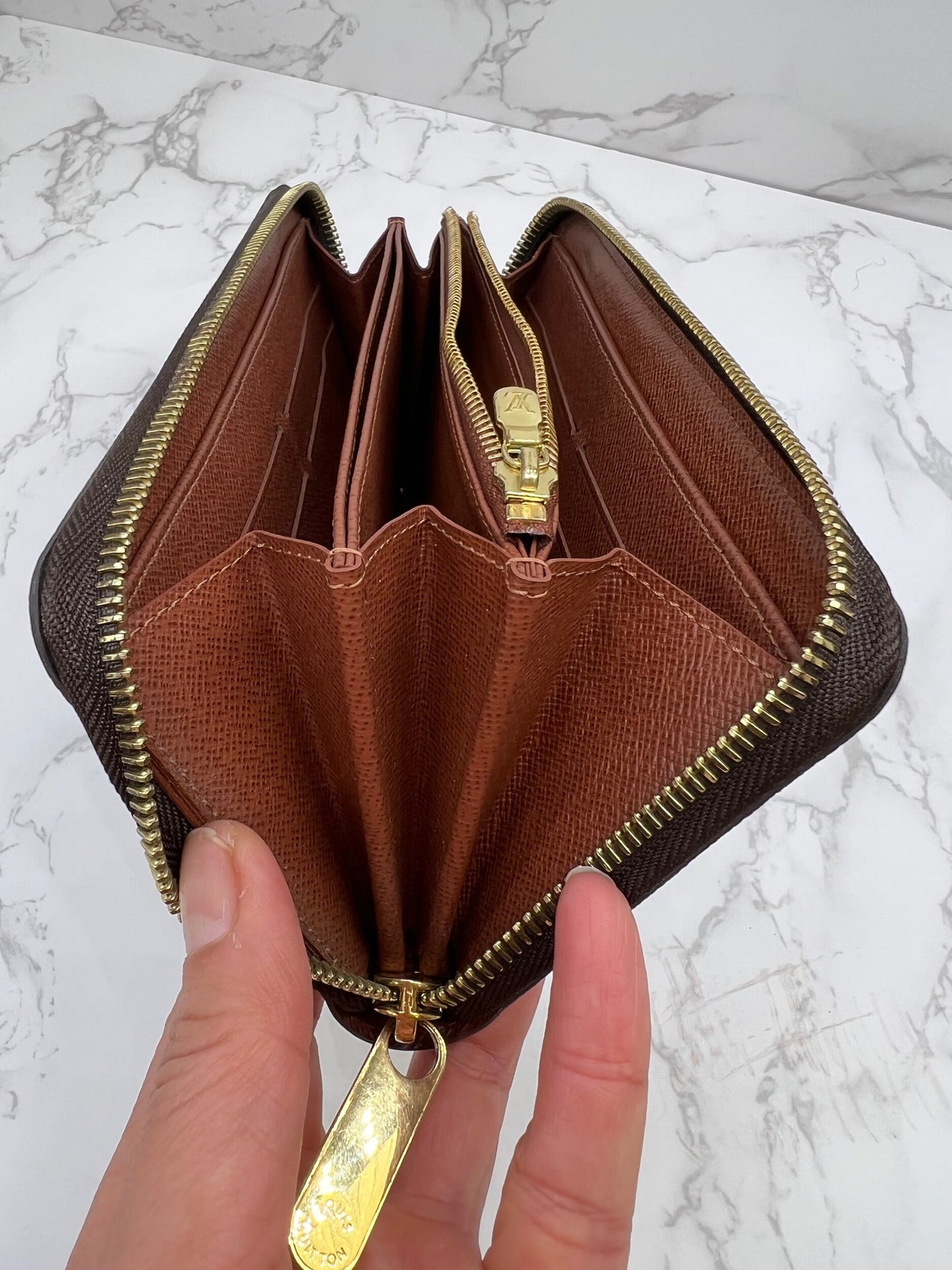 Zippy Wallet Monogram Canvas Brown