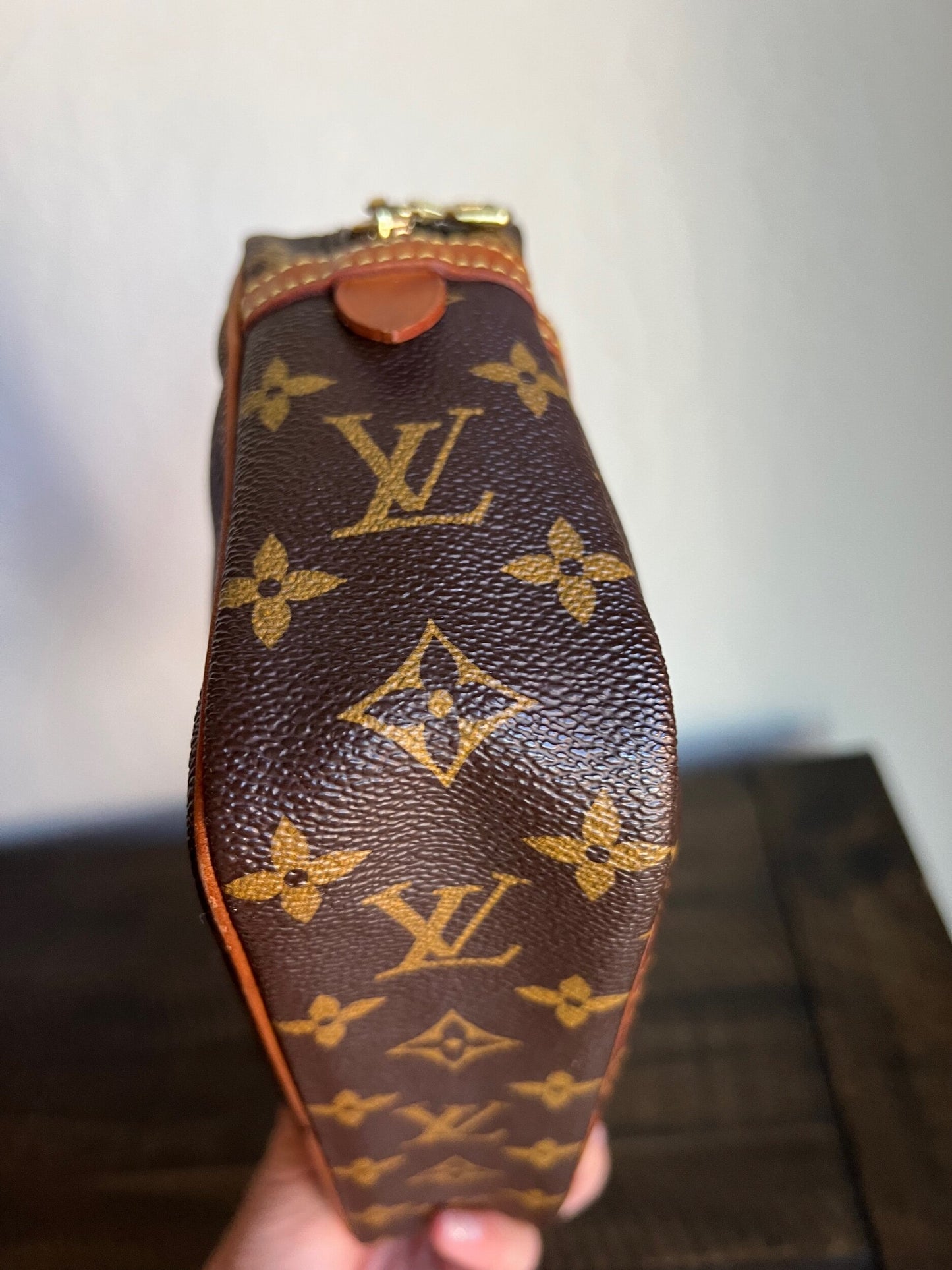 Compiegne 23 Monogram Pochette