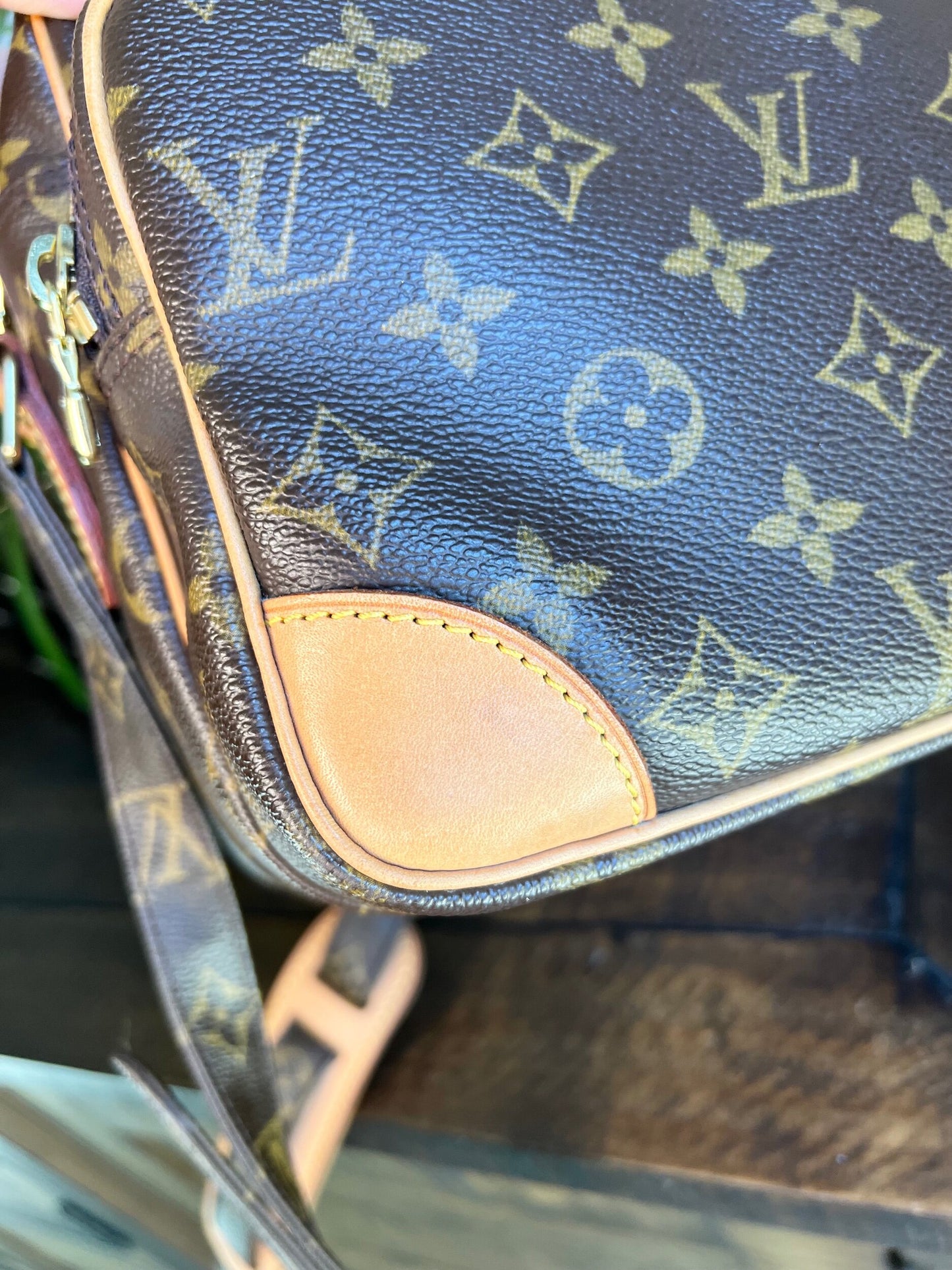 Nile Crossbody Bag Monogram Canvas