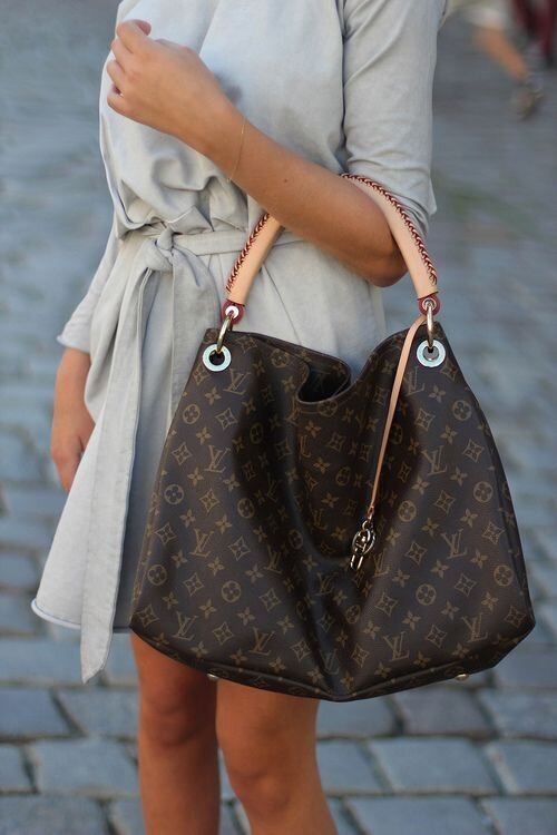 Artsy MM Monogram