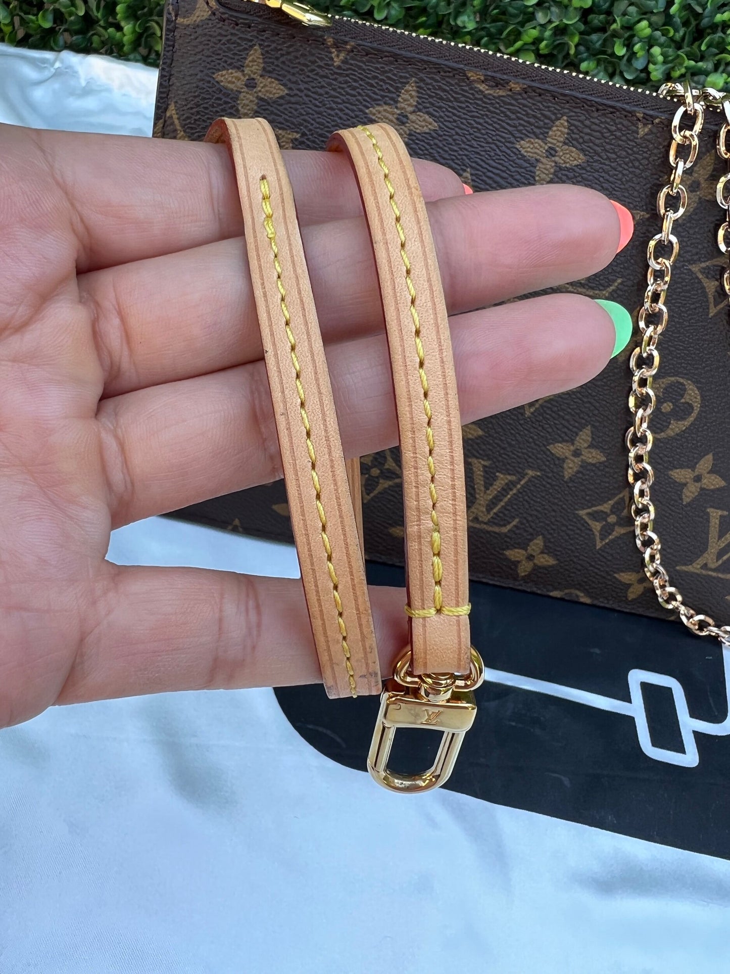 Authentic Preowned LV Neverfull GM Pochette in Fuchsia with Conversion Kit