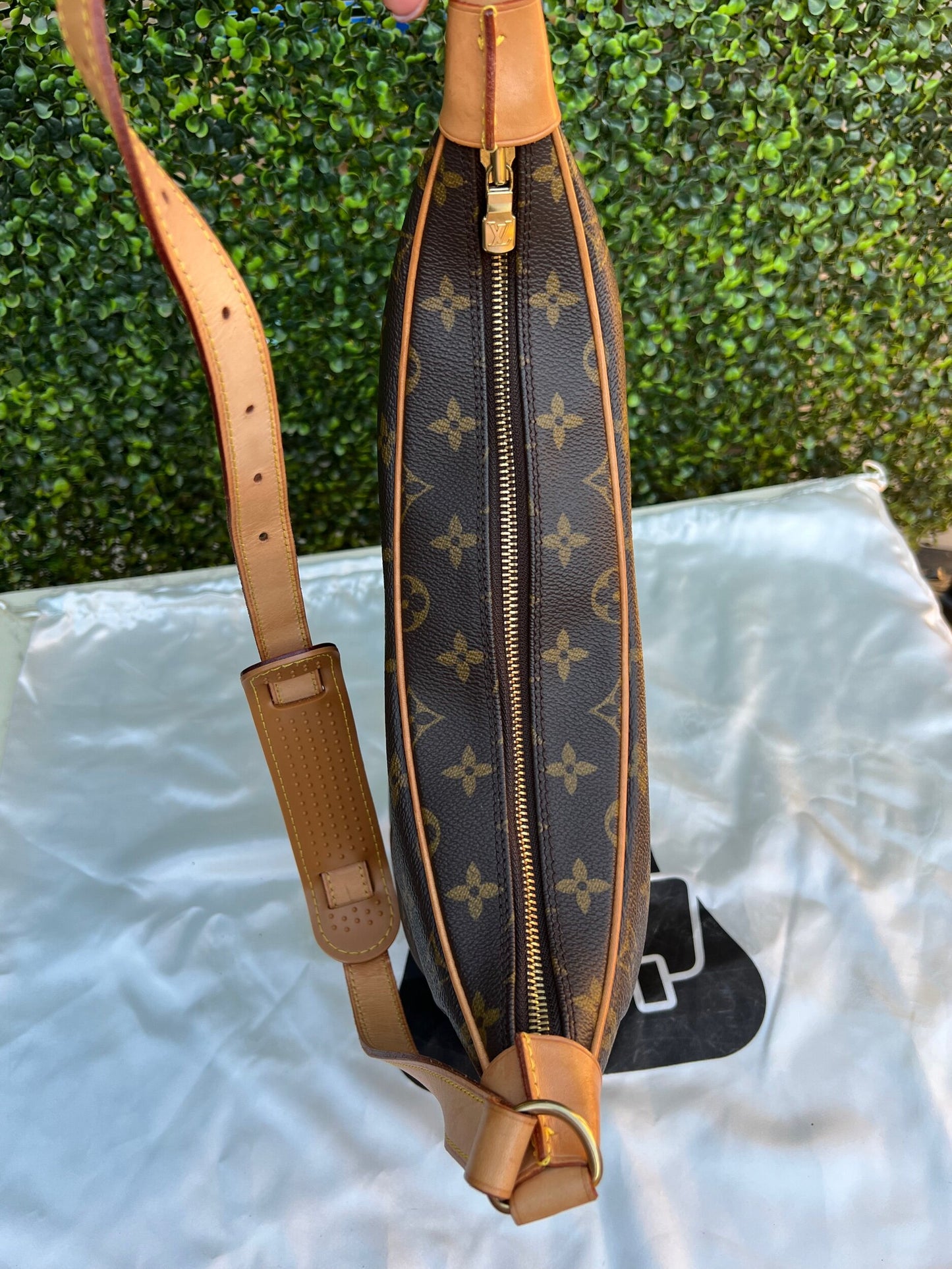 Boulogne 30 Monogram Shoulder Bag