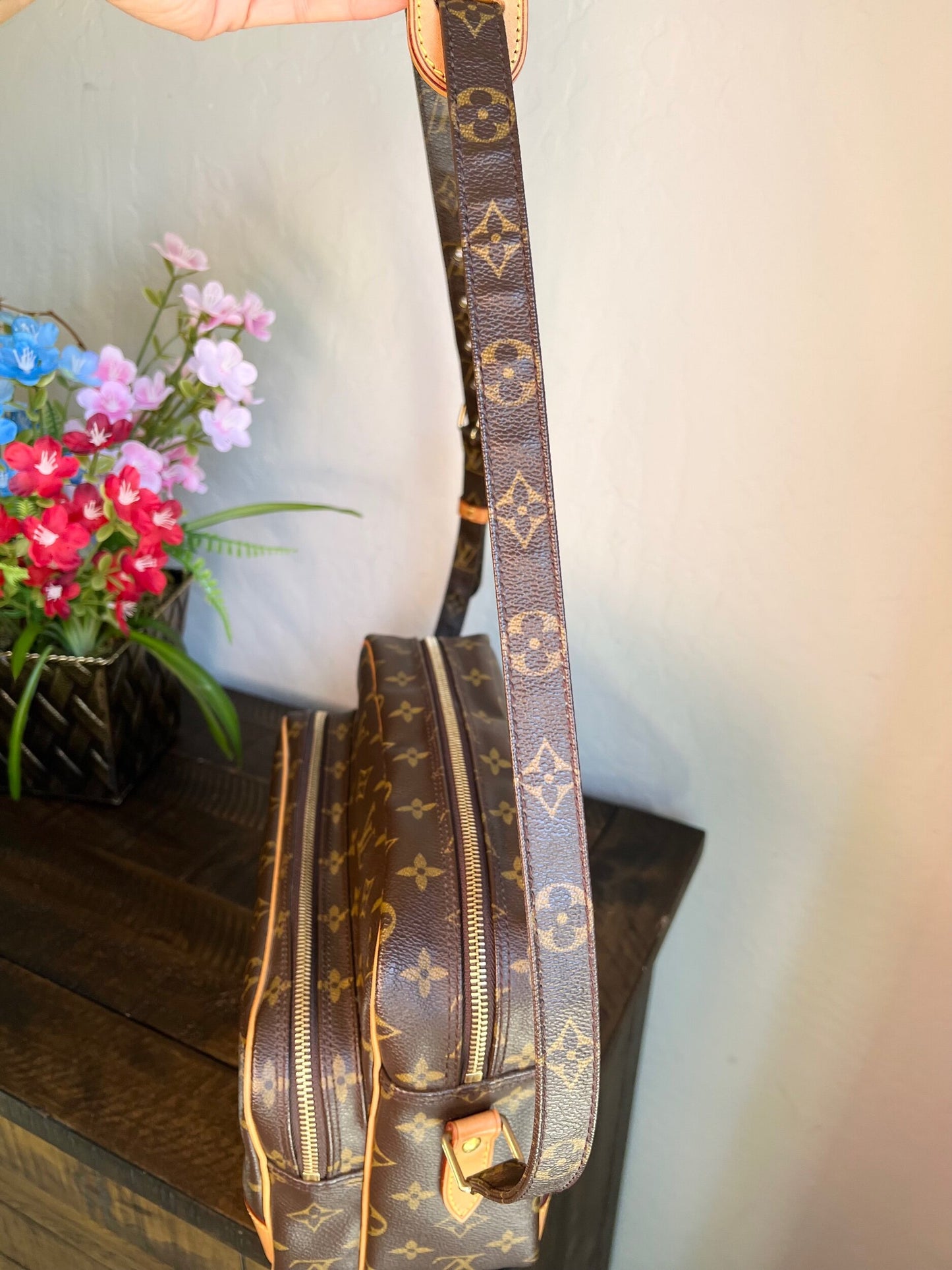 Nile Crossbody Bag Monogram Canvas