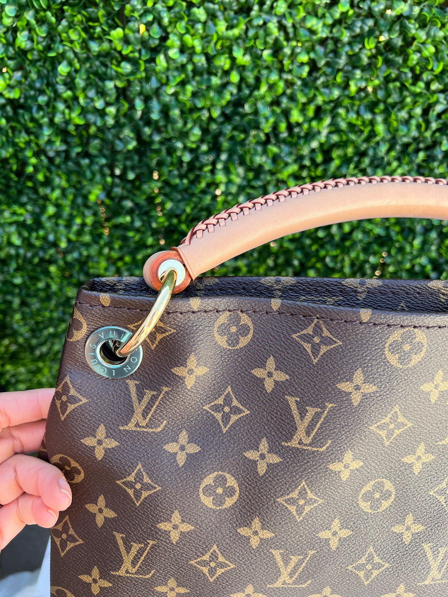 Artsy MM Monogram