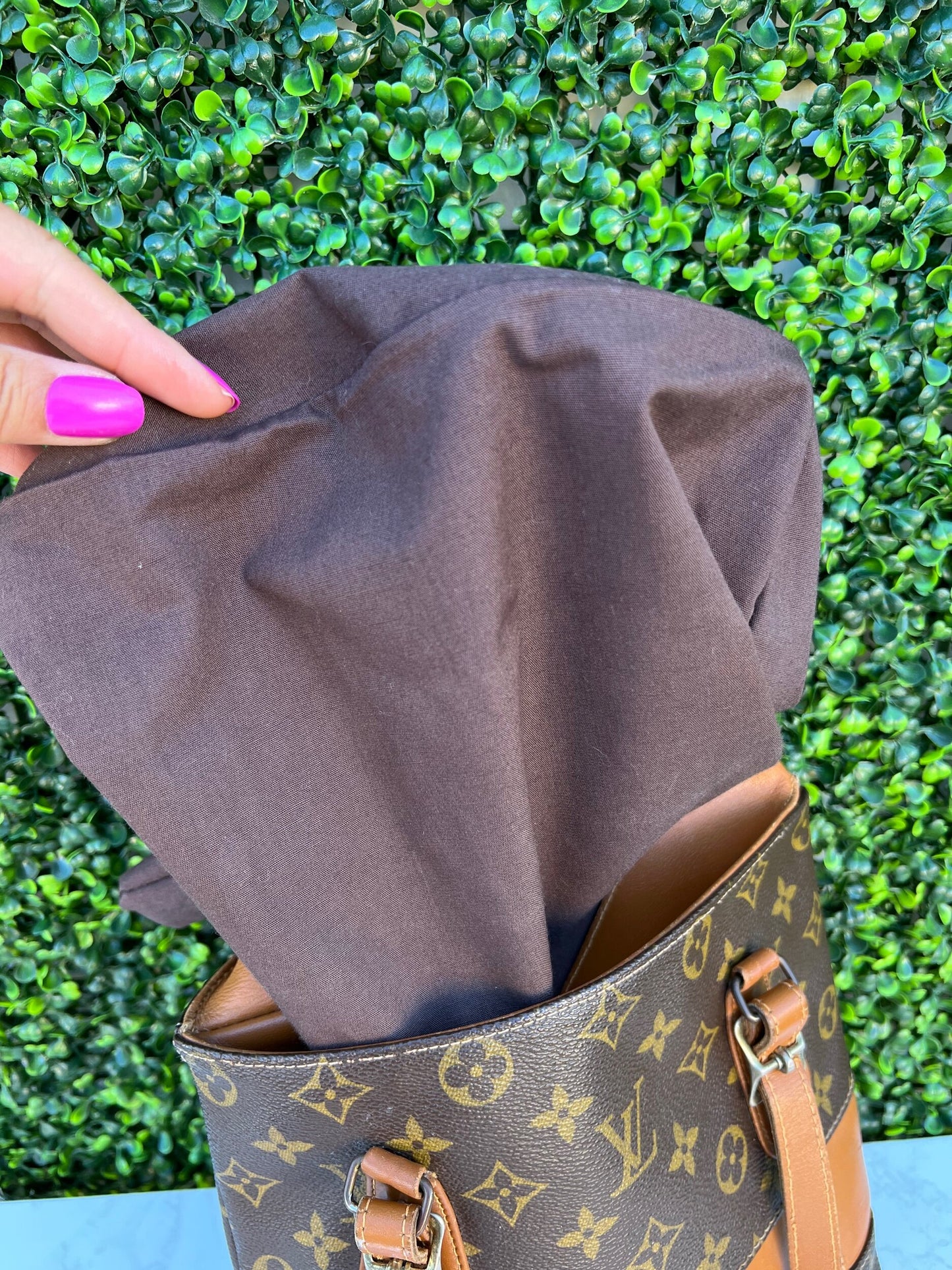 French Company Bucket Bag