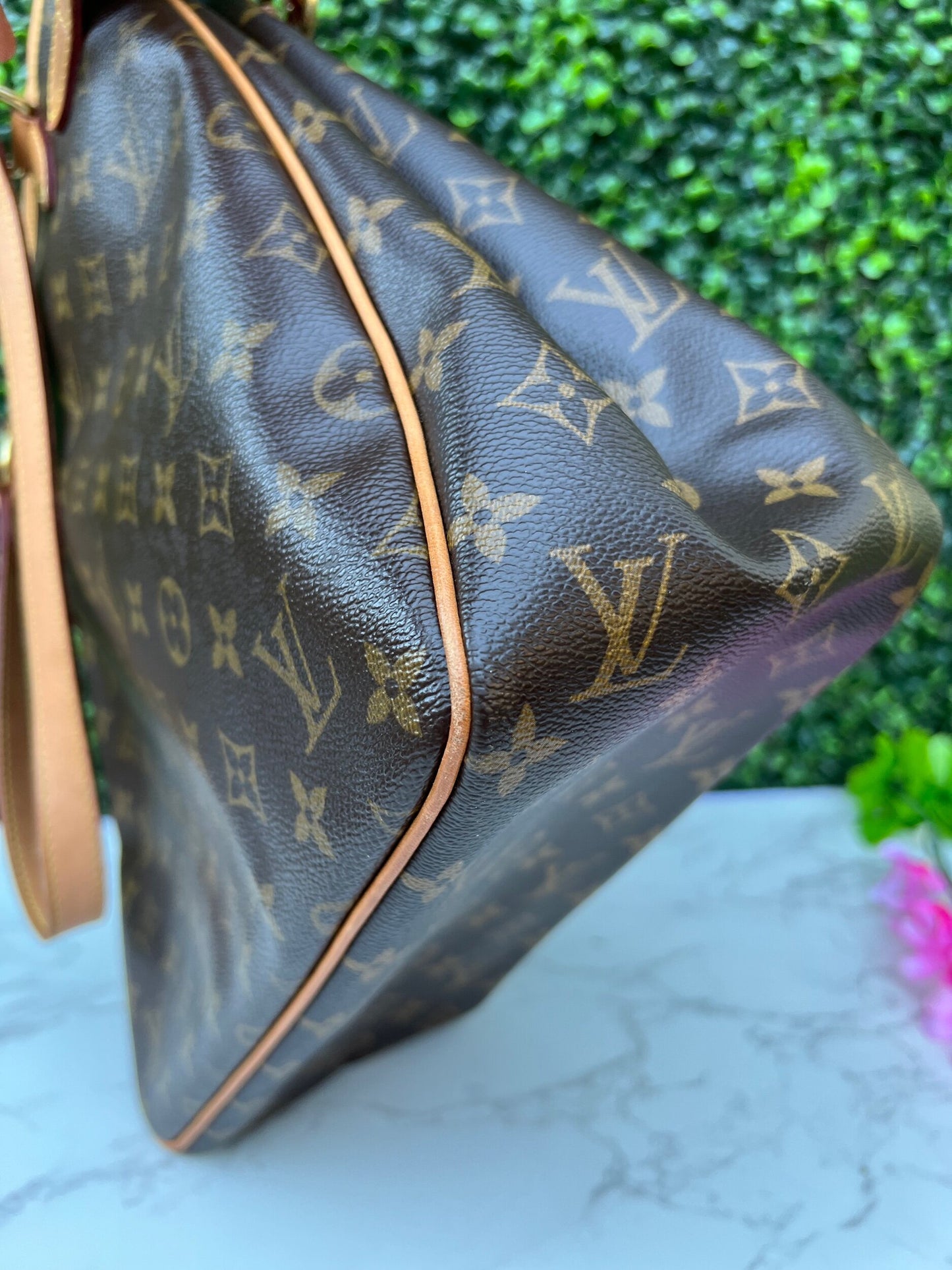 Batignolles Vertical Monogram Canvas Bag
