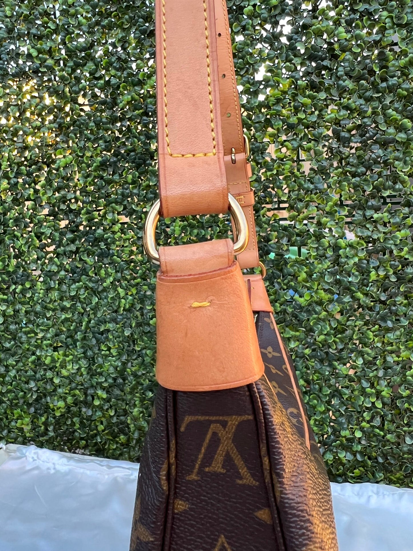 Boulogne 30 Monogram Shoulder Bag