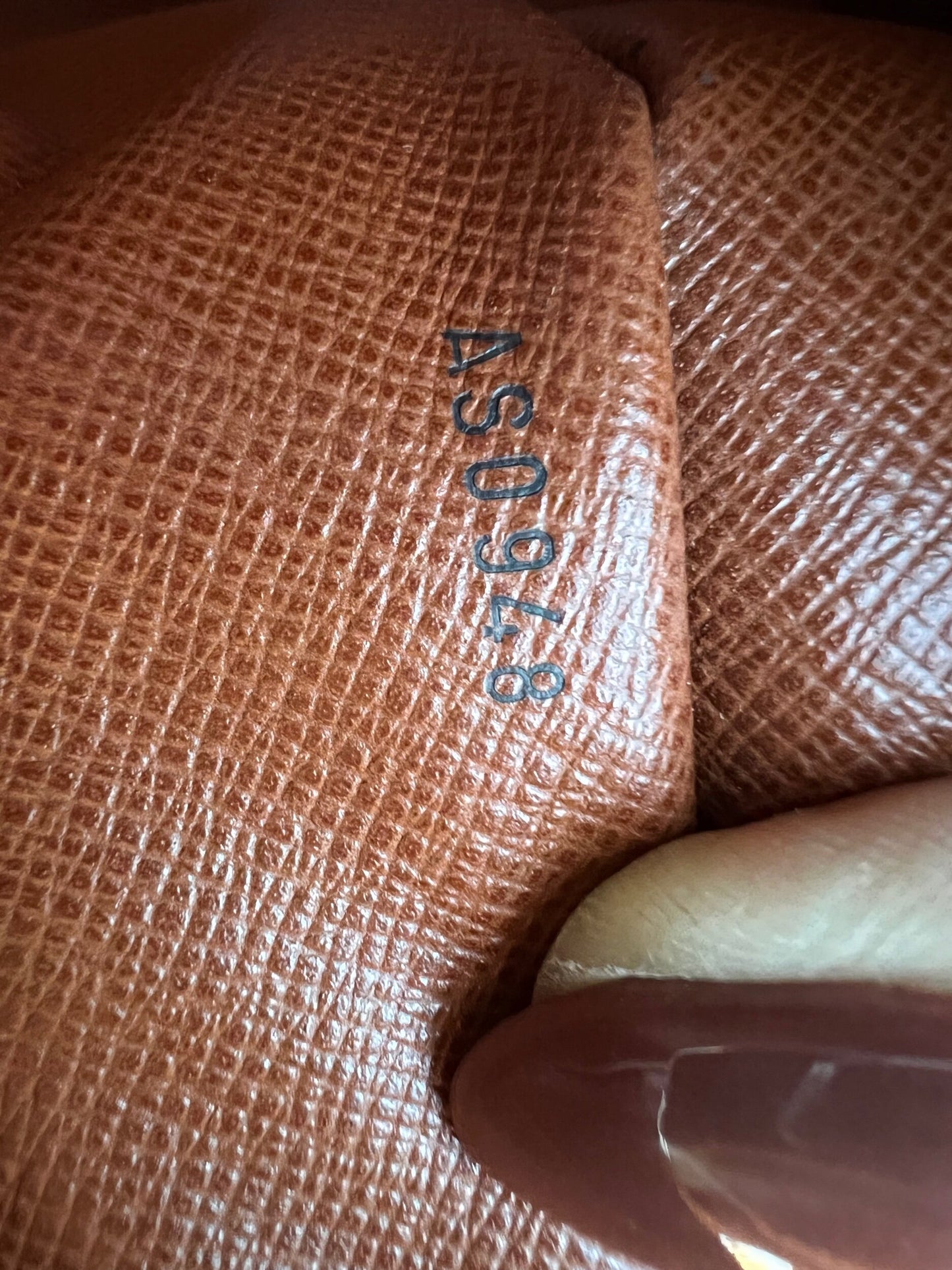 Boulogne 30 Monogram Shoulder Bag