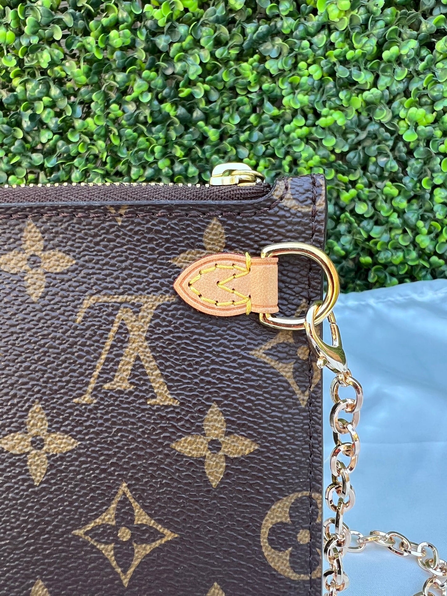 Authentic Preowned LV Neverfull GM Pochette in Fuchsia with Conversion Kit