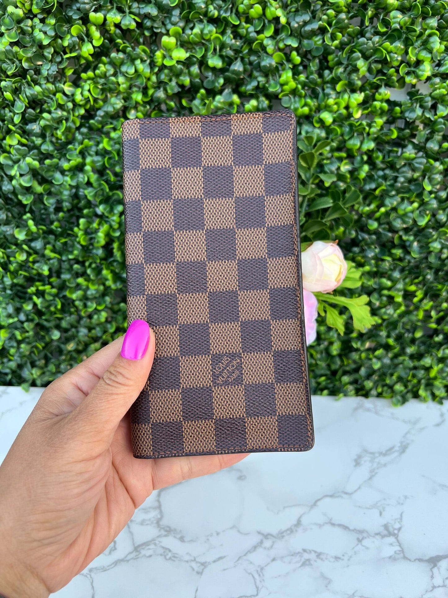 Damier Ebene Checkbook Credit Card and Currency Wallet