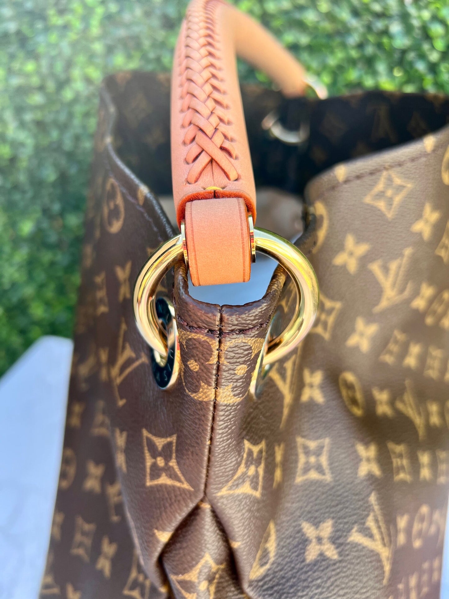 Artsy MM Monogram