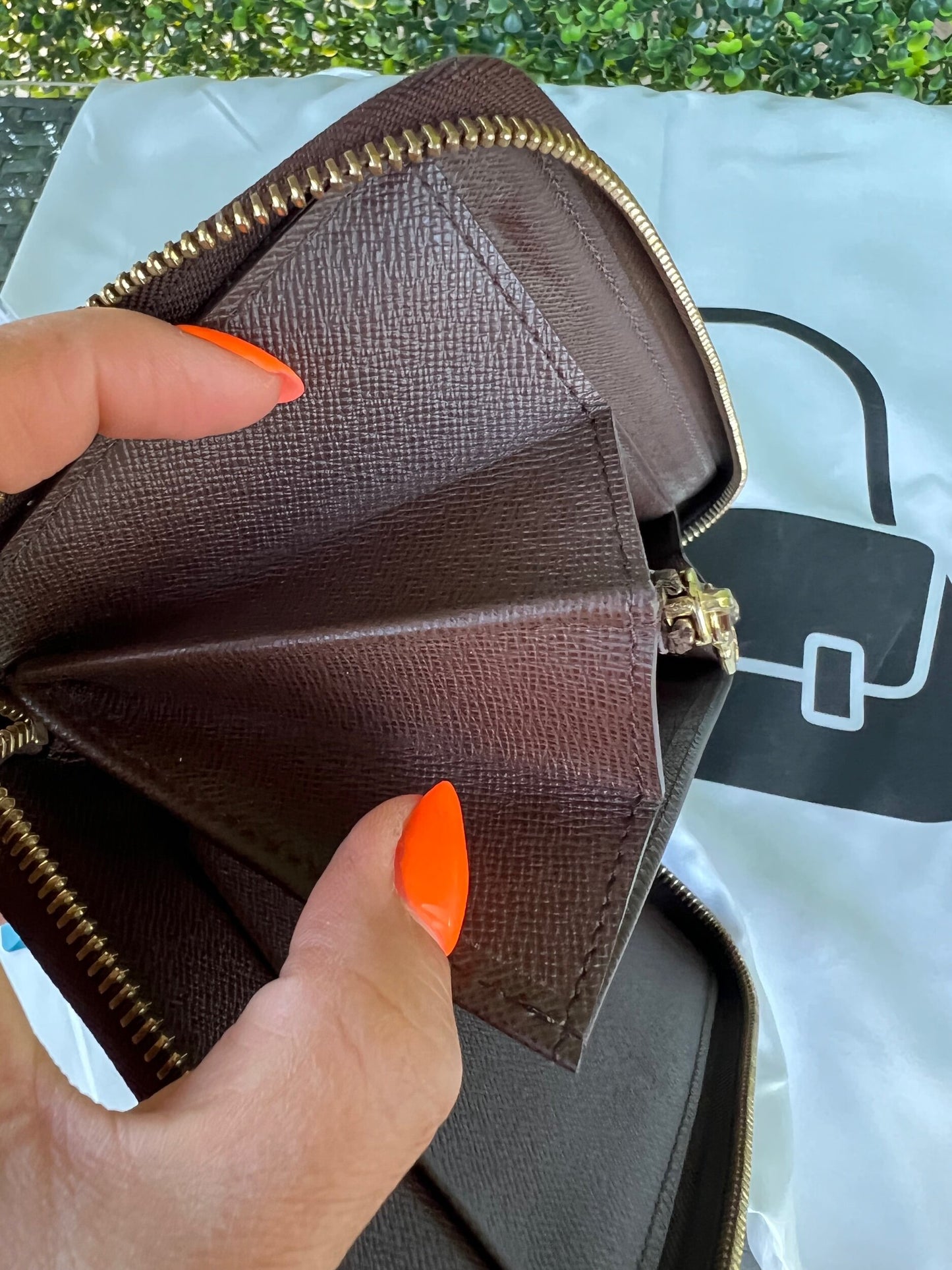 Authentic Preowned LV Organizer Zippy Wallet Damier Ebene