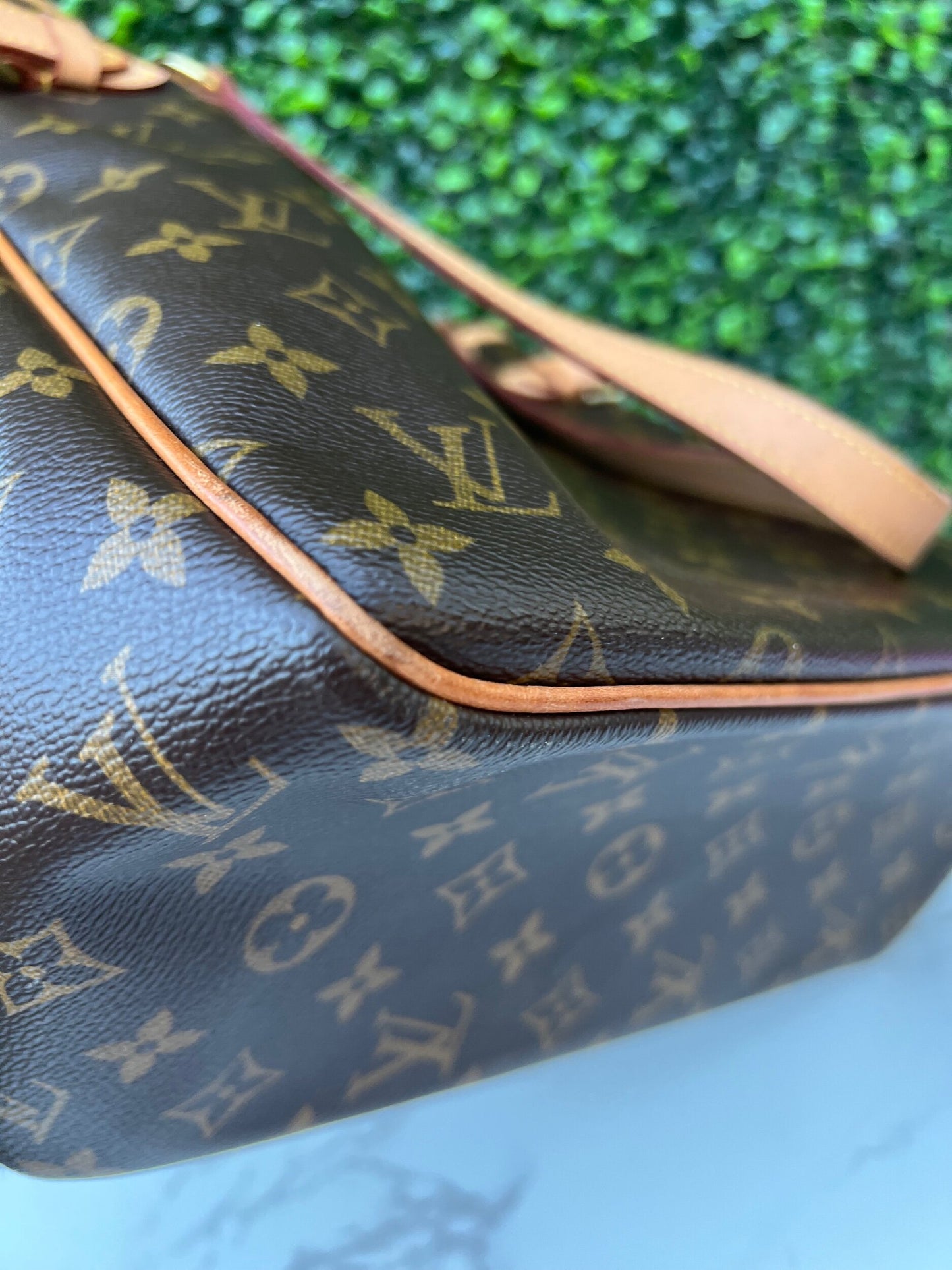 Batignolles Vertical Monogram Canvas Bag