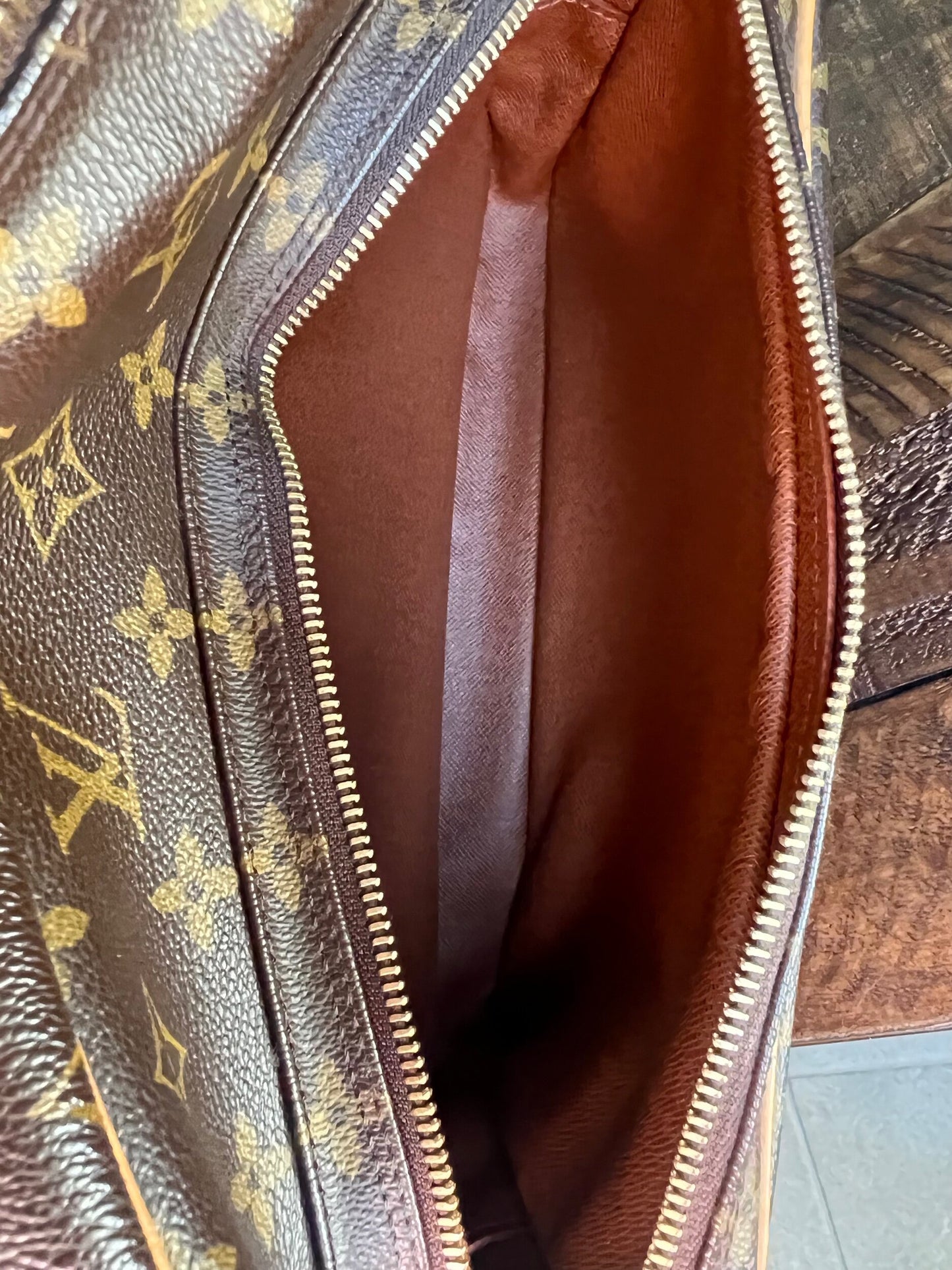 Nile Crossbody Bag Monogram Canvas