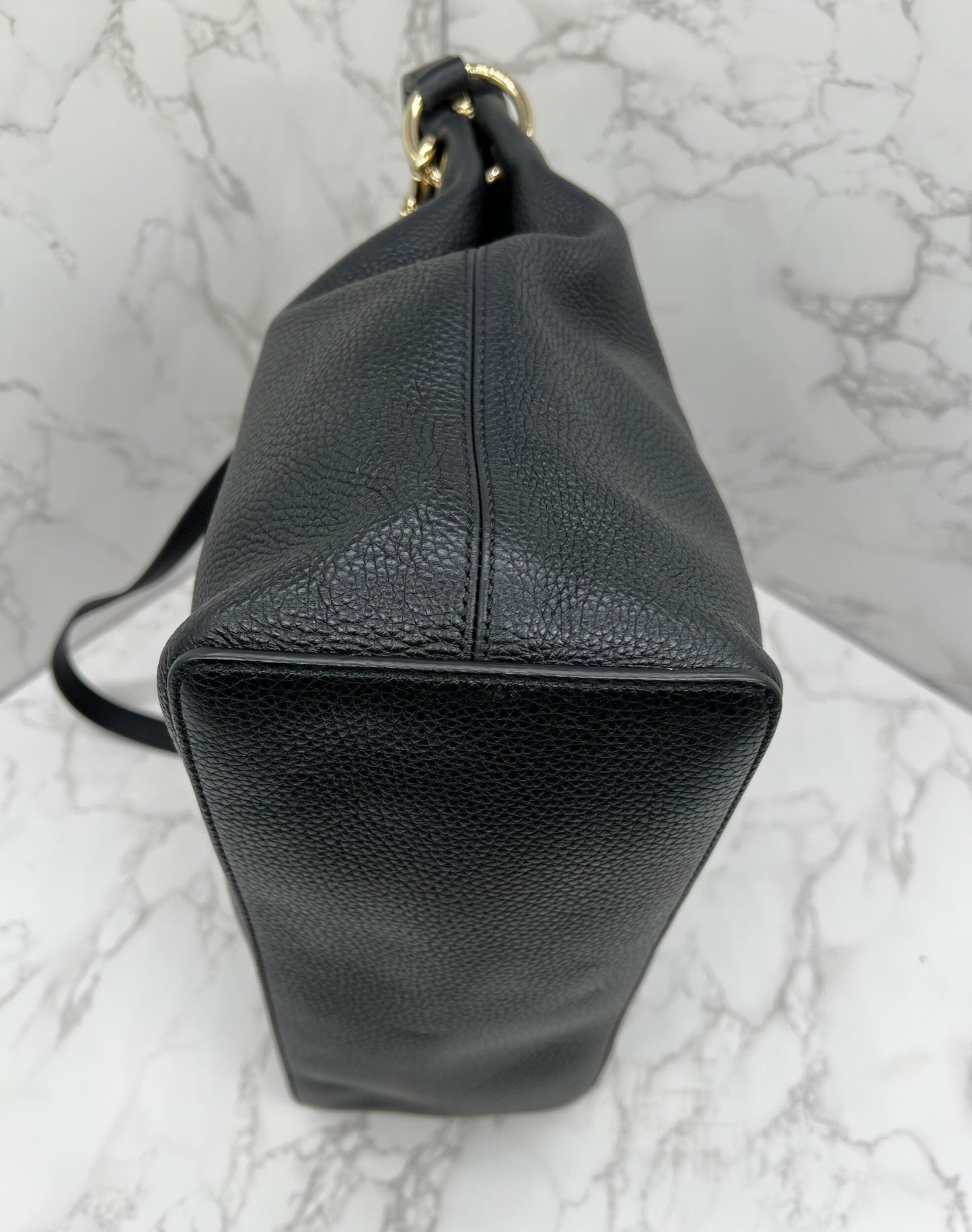 GG Pebbled Leather Soho Hobo Bag Red