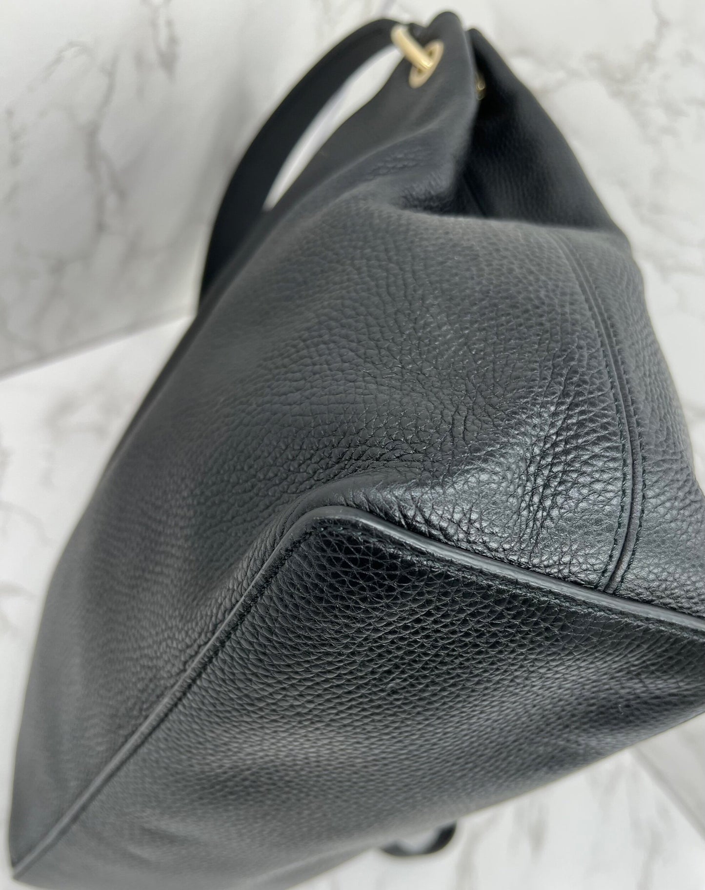 GG Pebbled Leather Soho Hobo Bag Red