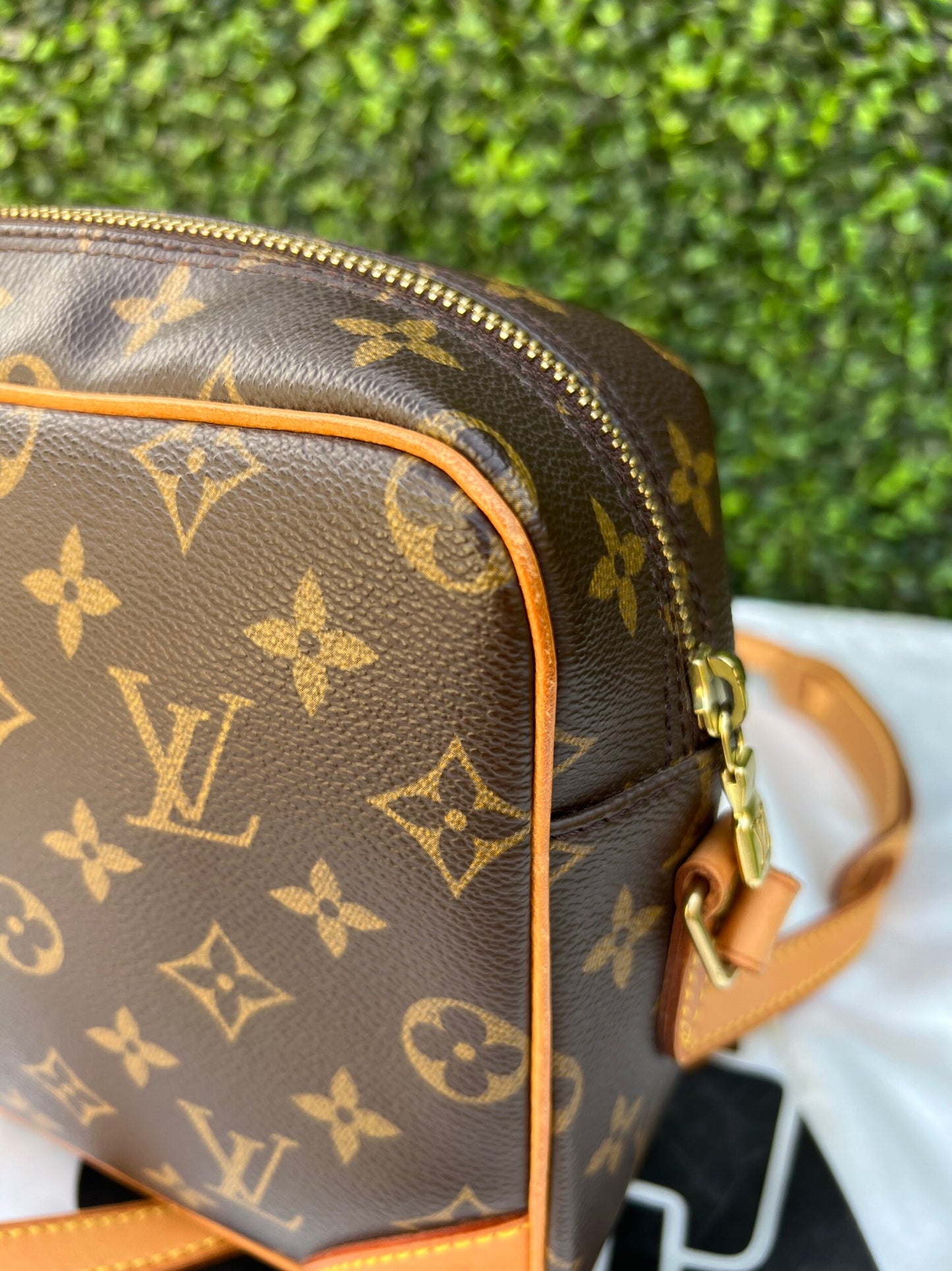 Authentic Preowned Louis Vuitton Trocadero 27 Bag