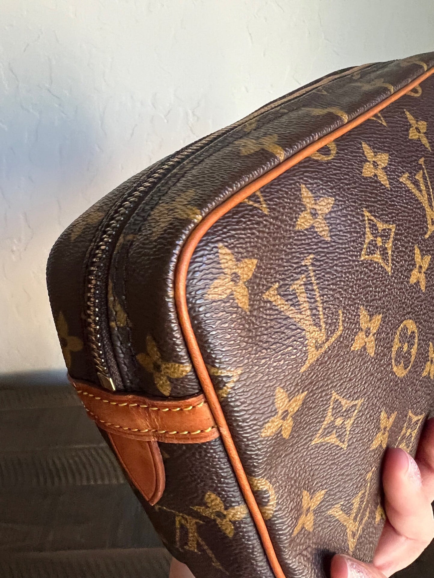 Compiegne 23 Monogram Pochette