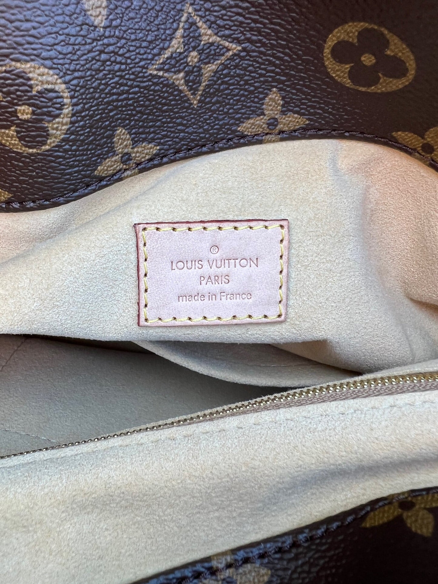 Artsy MM Monogram