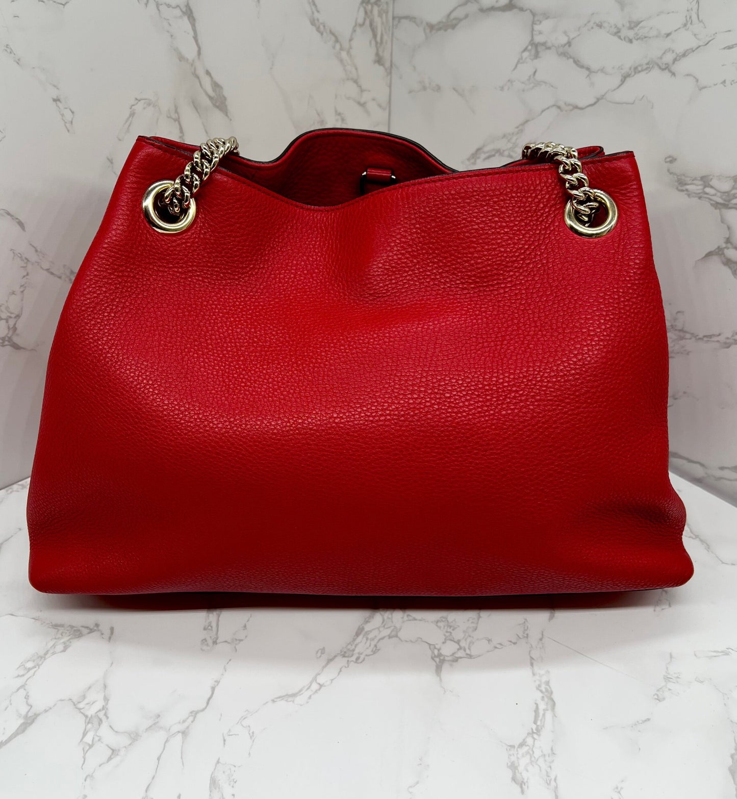GG Medium Soho Double Chain Pebbled Leather Red