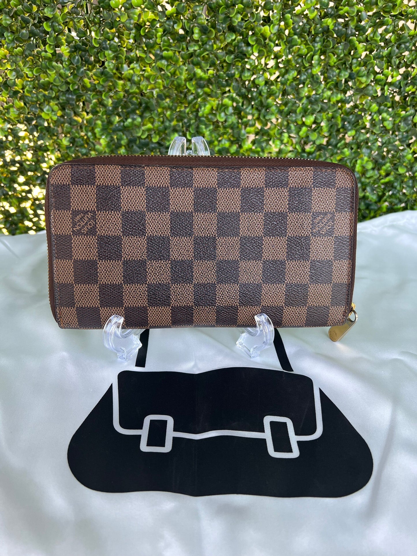 Authentic Preowned LV Organizer Zippy Wallet Damier Ebene