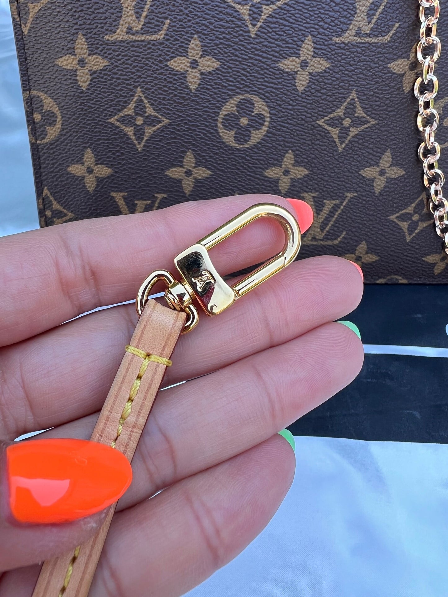 Authentic Preowned LV Neverfull GM Pochette in Fuchsia with Conversion Kit