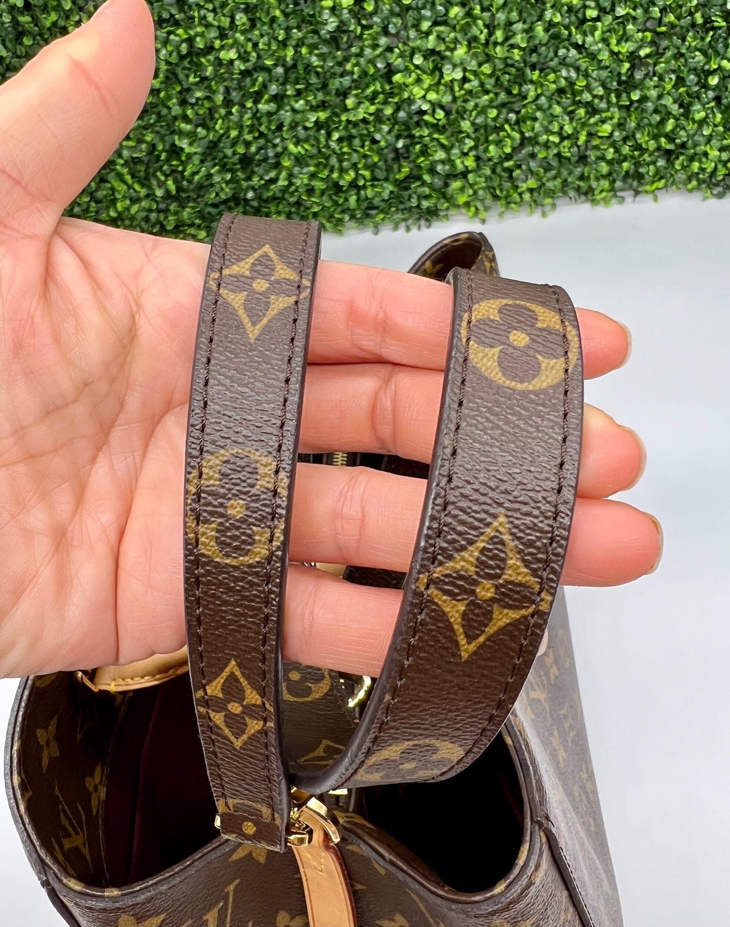 Montaigne GM Monogram Canvas Bag