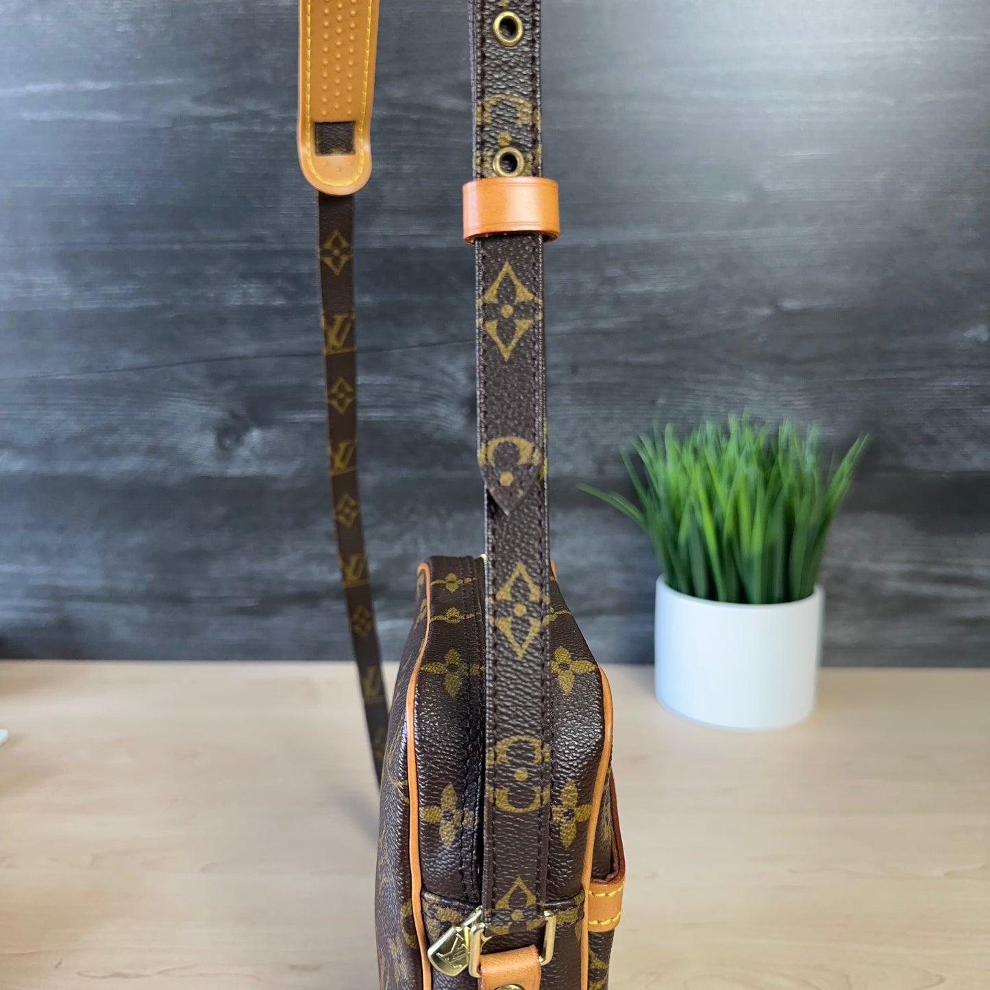 Authentic Preowned Louis Vuitton Danube PM Crossbody