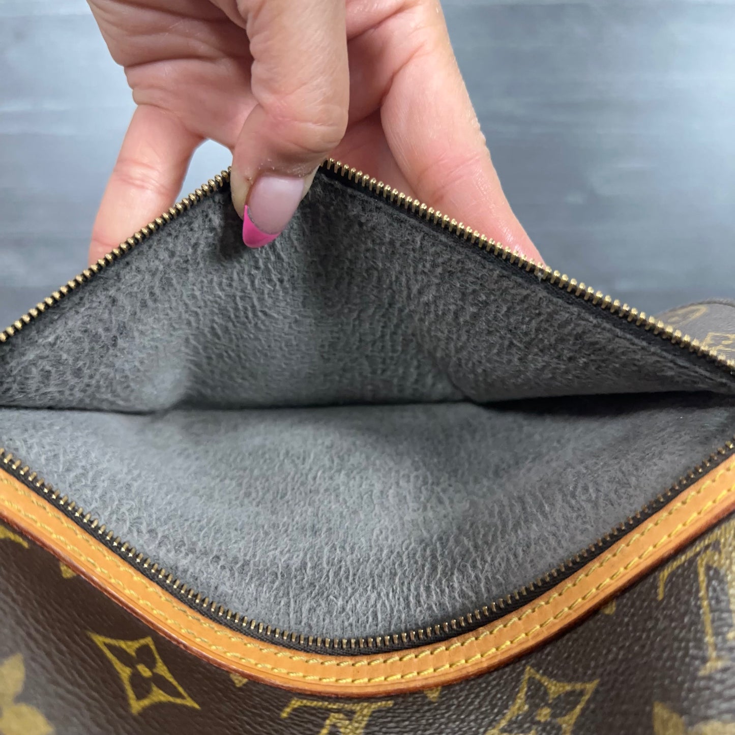 Authentic Vintage Louis Vuitton Saint Germain GM