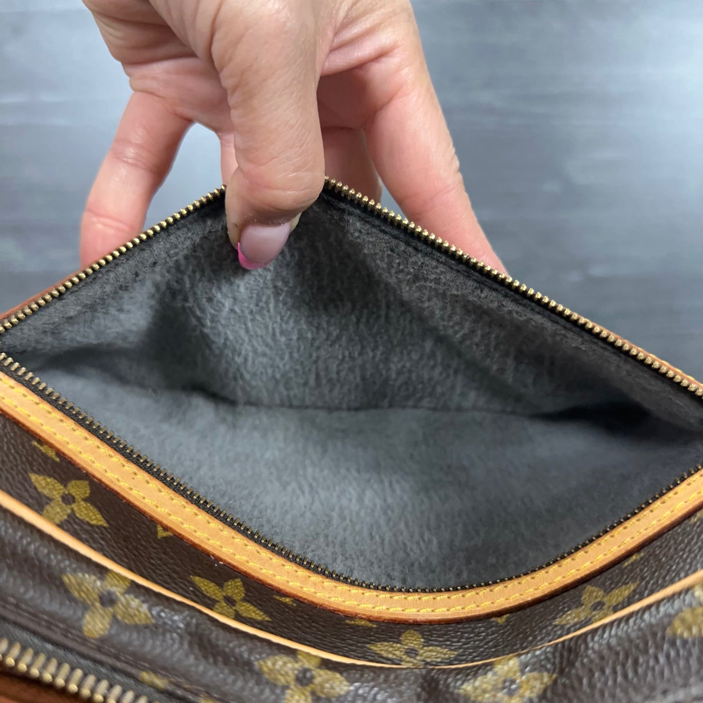 Authentic Vintage Louis Vuitton Saint Germain GM
