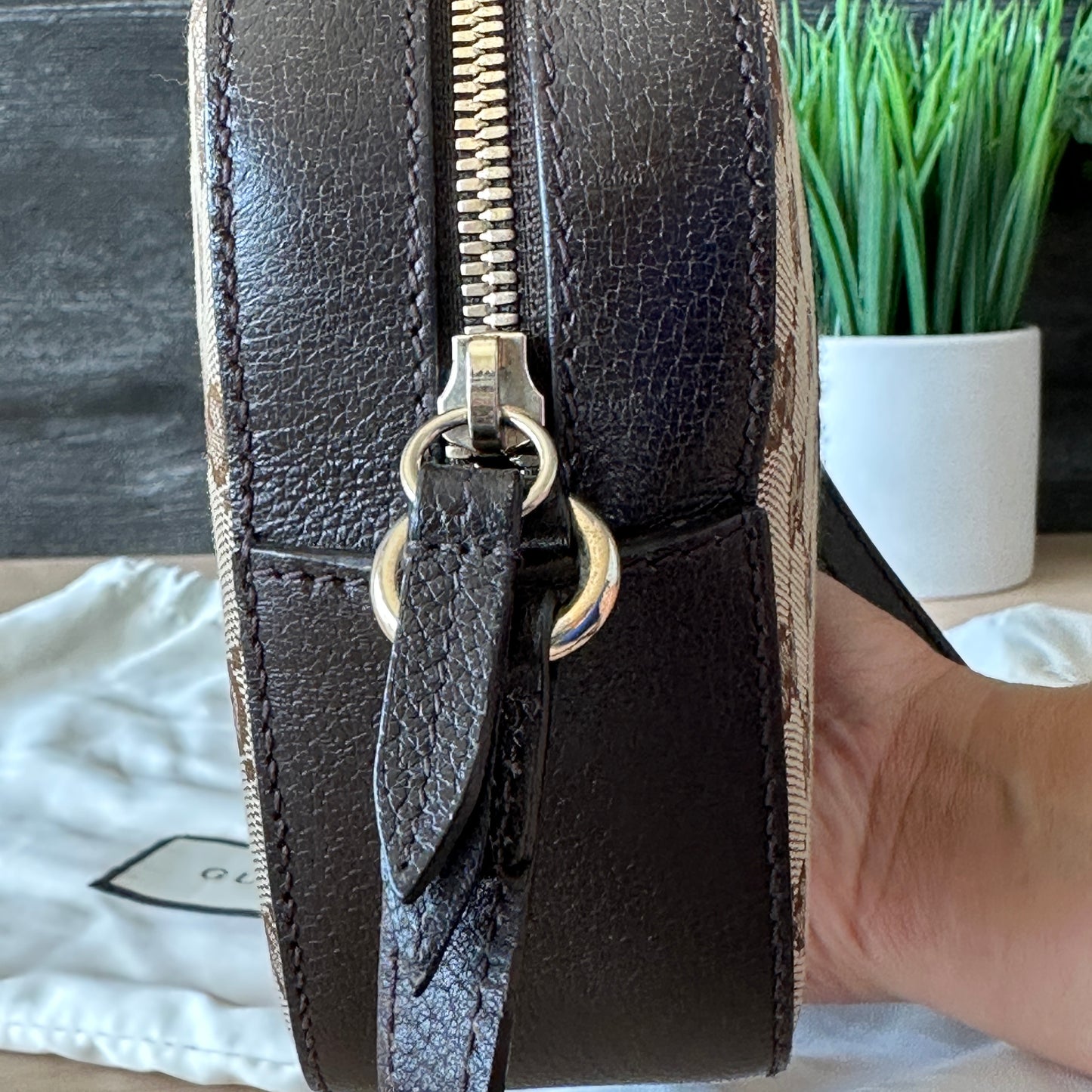 Authentic Preowned GG Vintage Web Webby Bee Shoulder Bag in Dark Brown