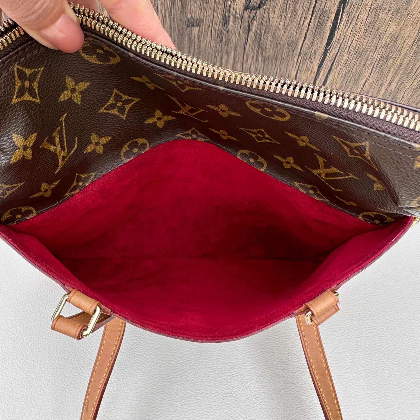 Louis Vuitton Sac Coussin GM Monogram Canvas