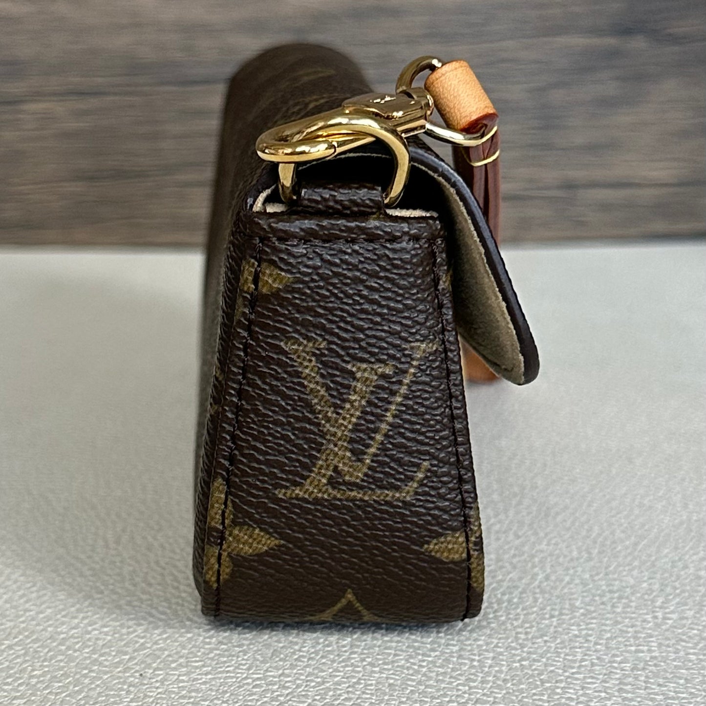 Lagoon Clutch Monogram Pochette Case