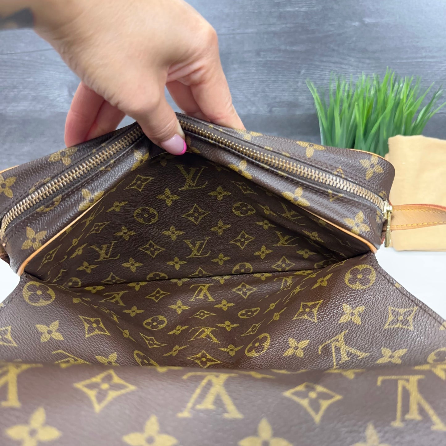 Authentic Vintage Louis Vuitton Saint Germain GM