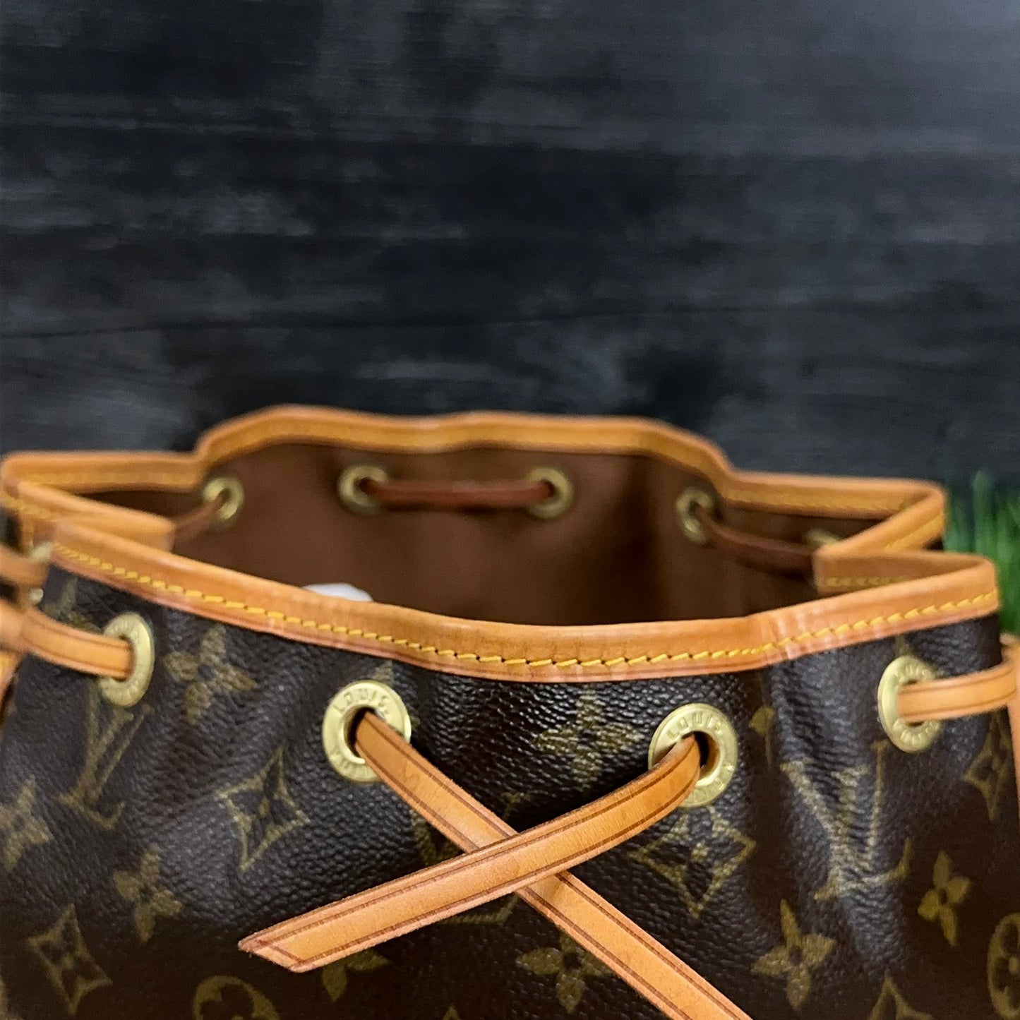 Authentic Preowned Louis Vuitton Petite Noe