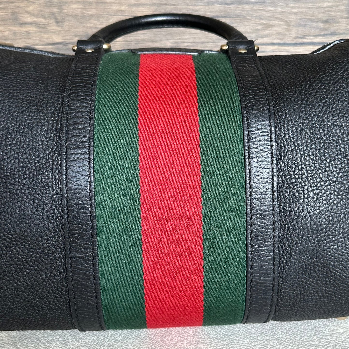 Vintage Web boston bag in black Leather