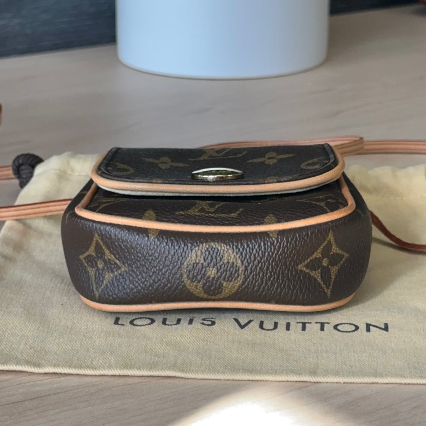 Authentic Preowned Cancun Pochette
