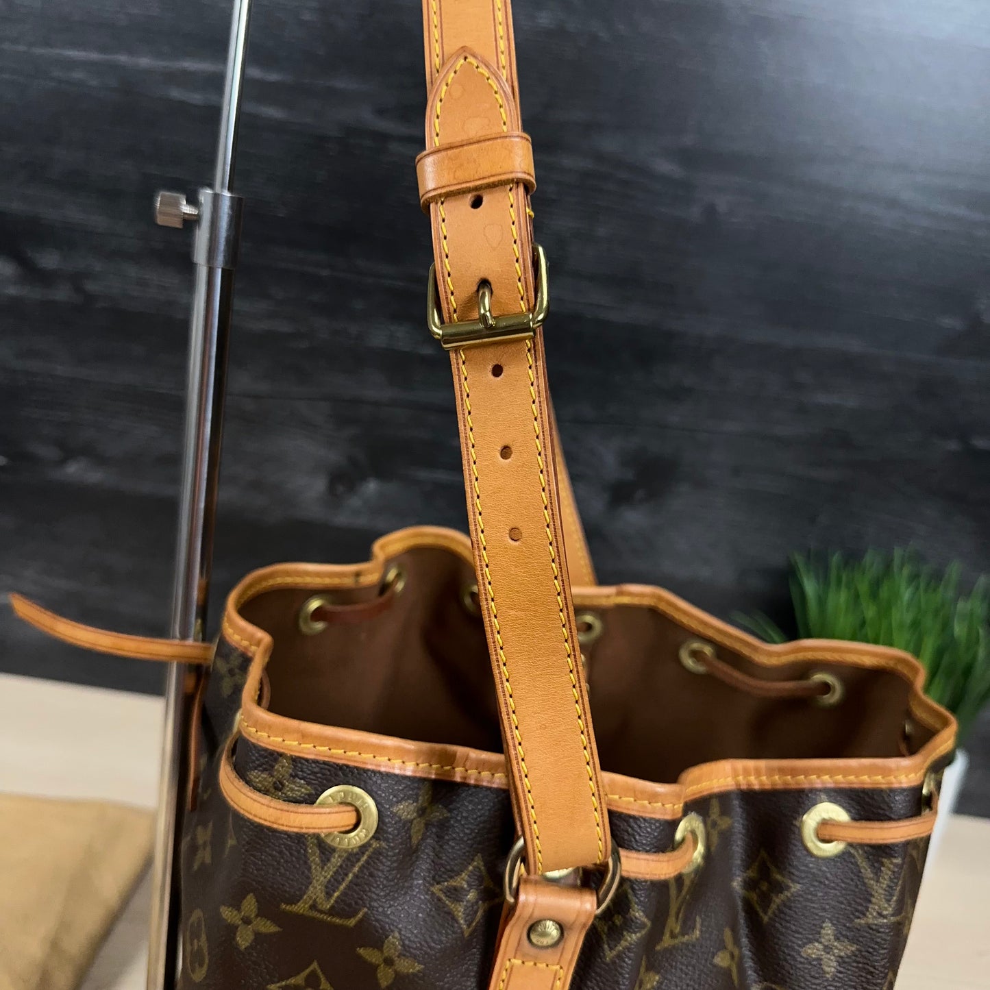 Authentic Preowned Louis Vuitton Petite Noe