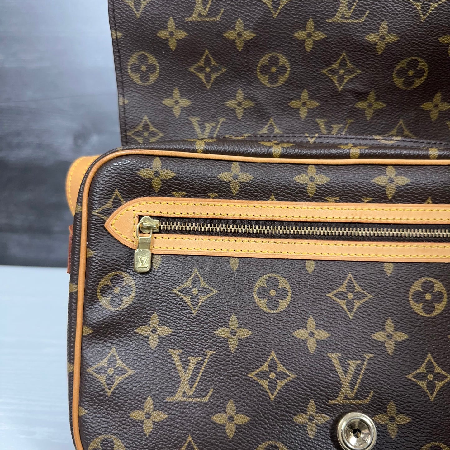 Authentic Vintage Louis Vuitton Saint Germain GM