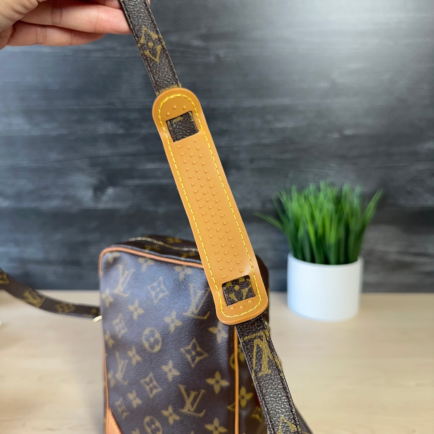 Authentic Preowned Louis Vuitton Danube PM Crossbody