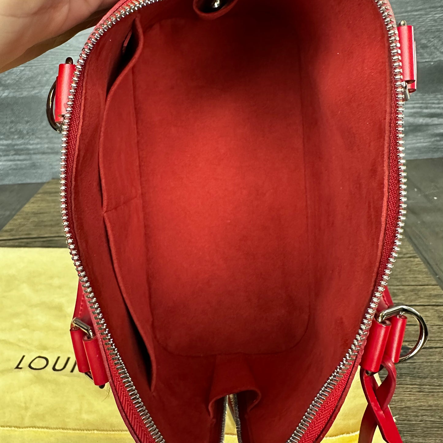 Coquelicot Epi Leather Alma PM