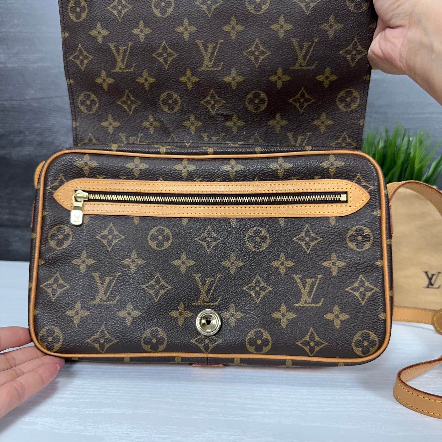 Authentic Vintage Louis Vuitton Saint Germain GM