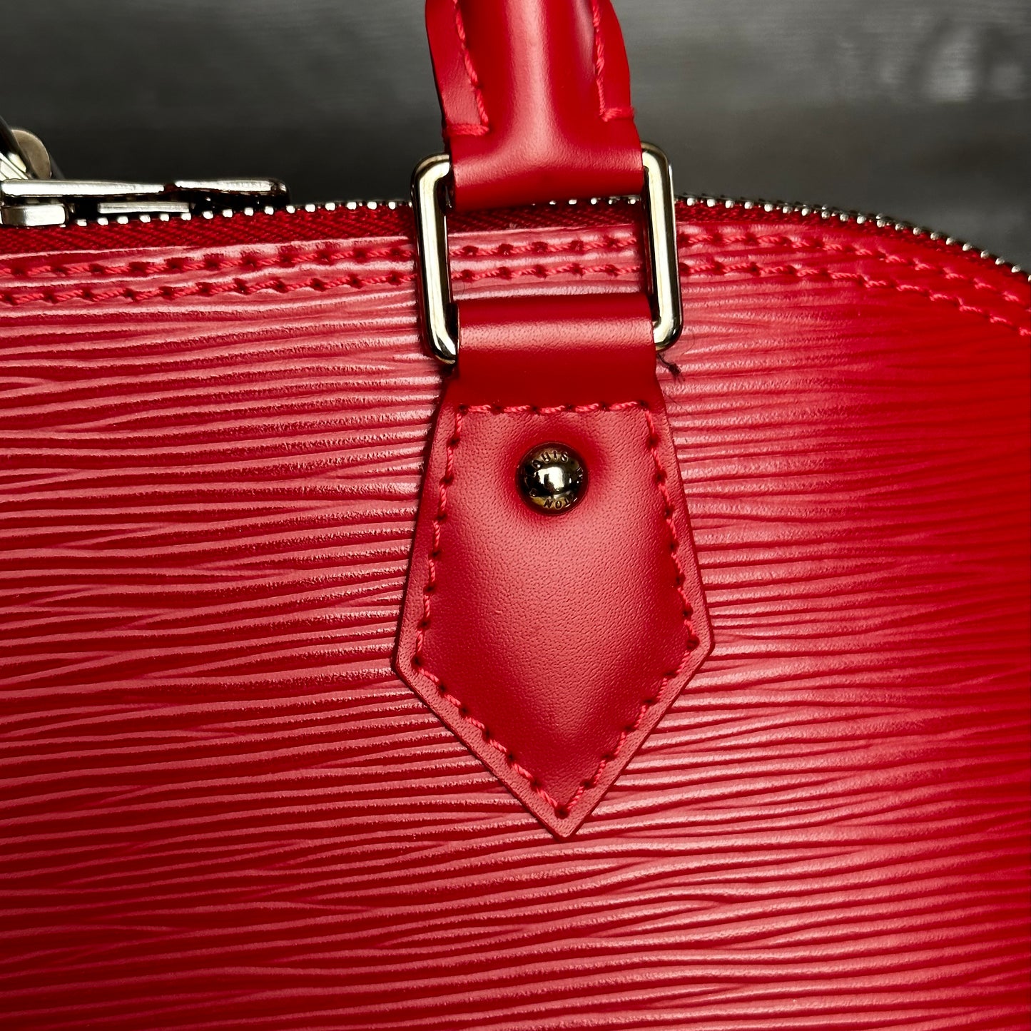 Coquelicot Epi Leather Alma PM