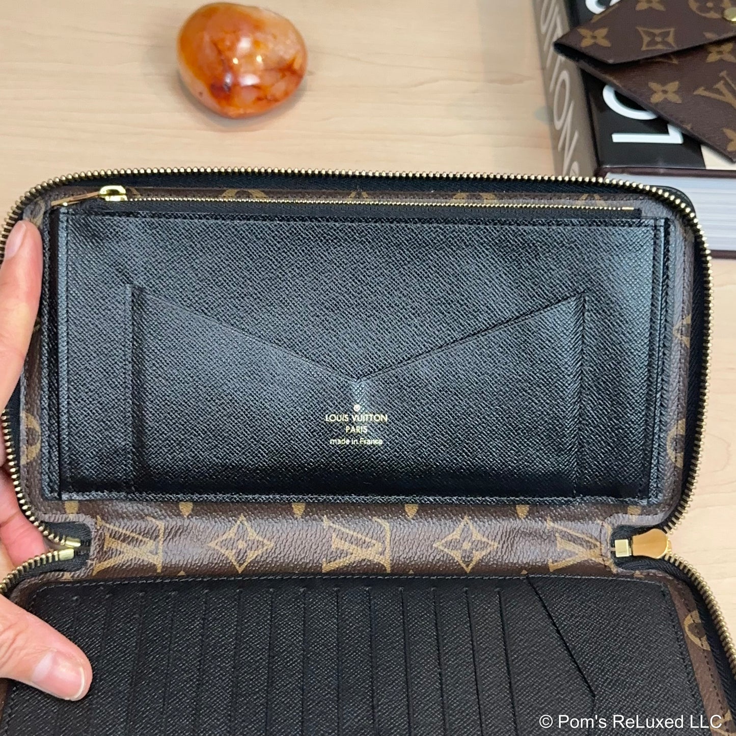 Daily Travel Organizer Wallet Monogram Canvas Noir